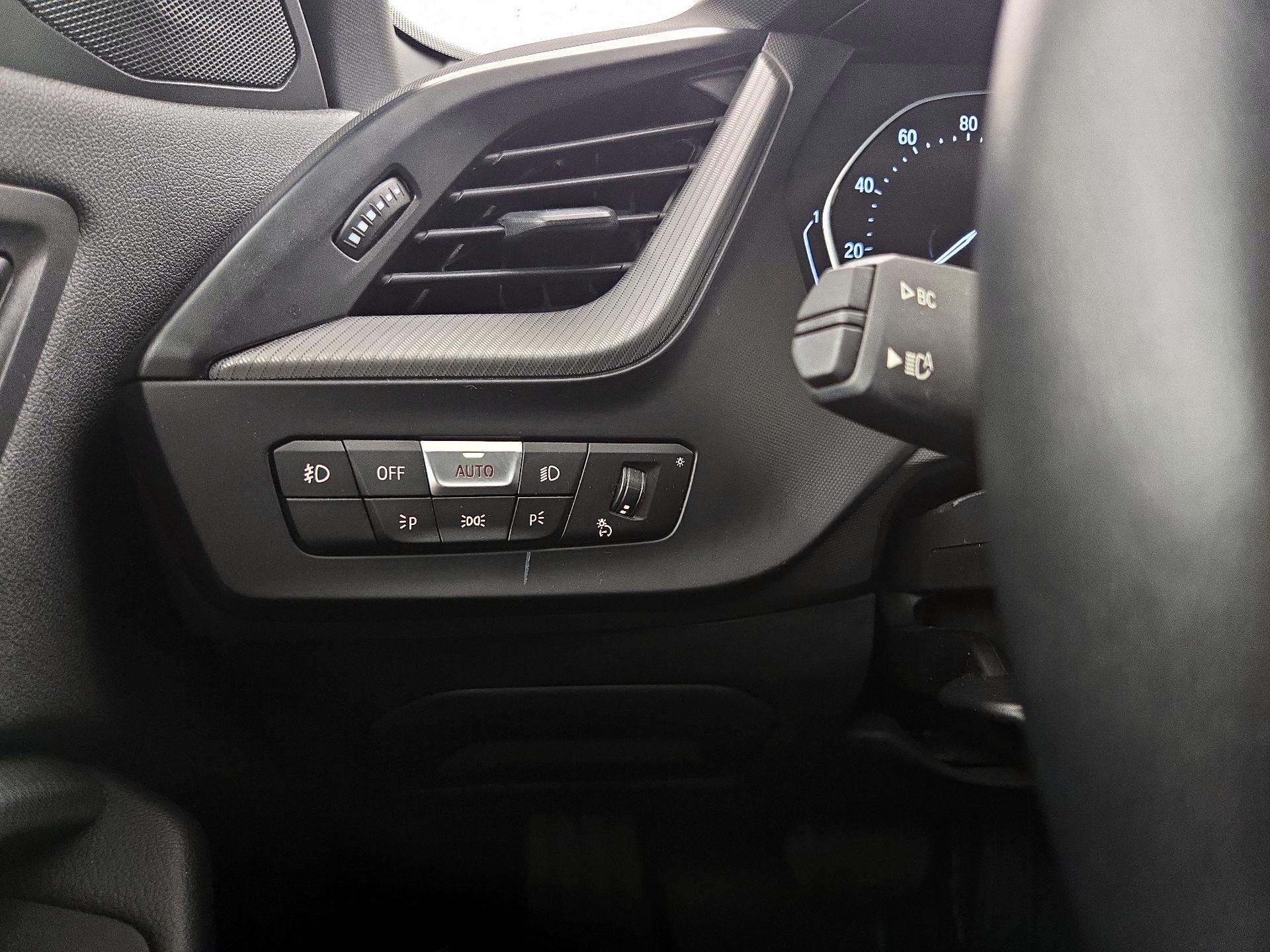 Thumbnail: 2020 BMW 2 Series - 13