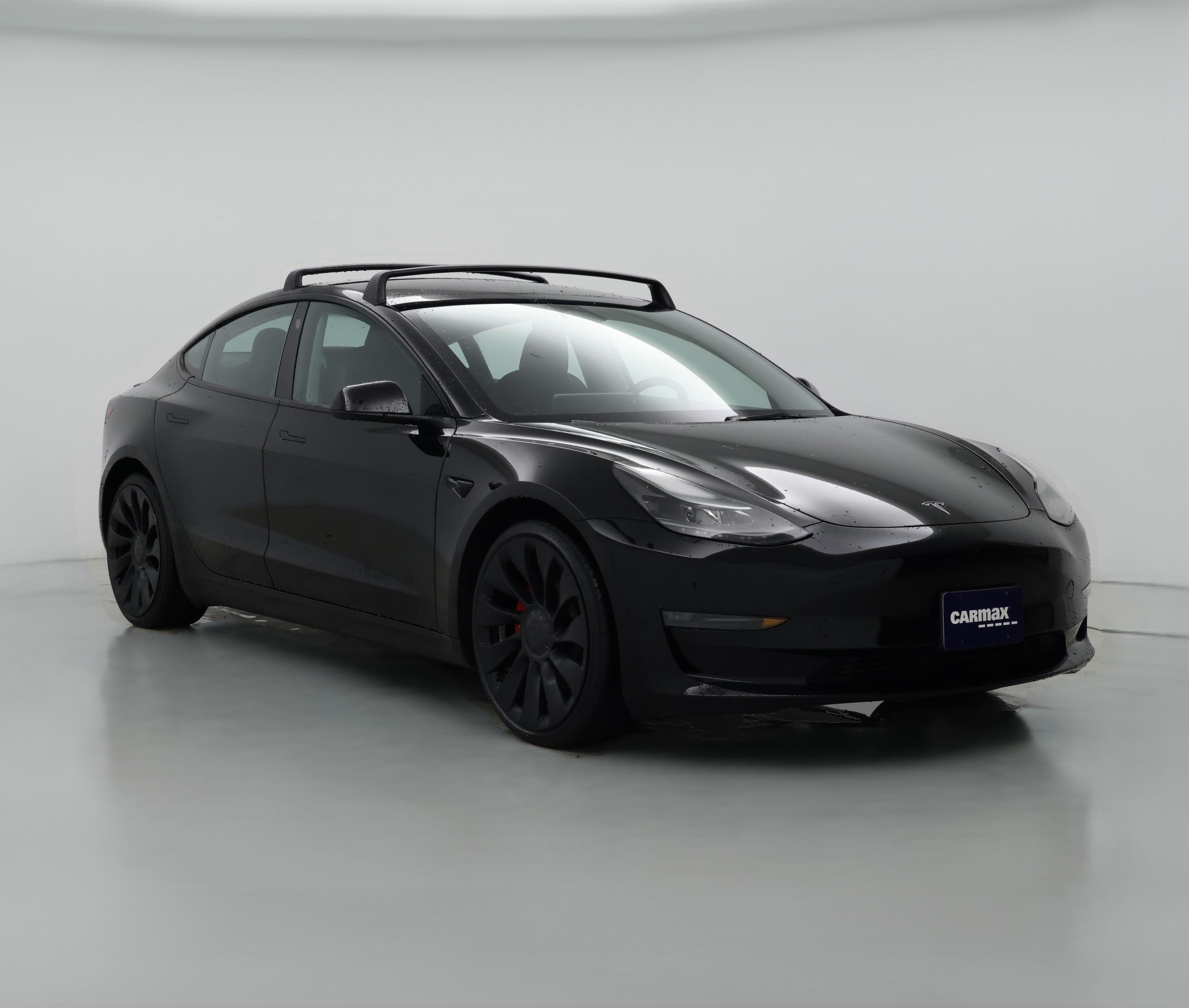 Thumbnail: 2023 Tesla Model 3 - 1
