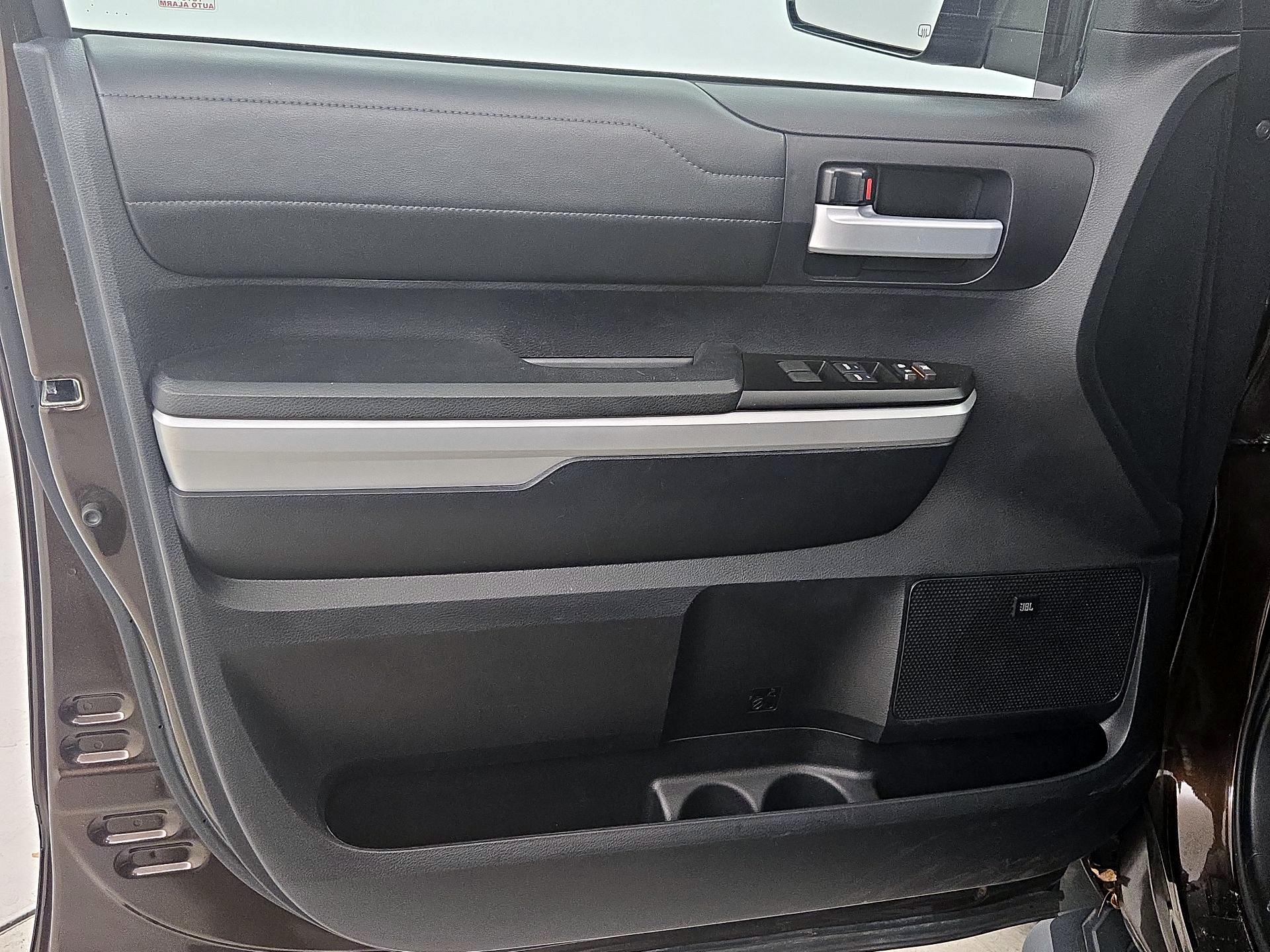 Thumbnail: 2019 Toyota Tundra - 12