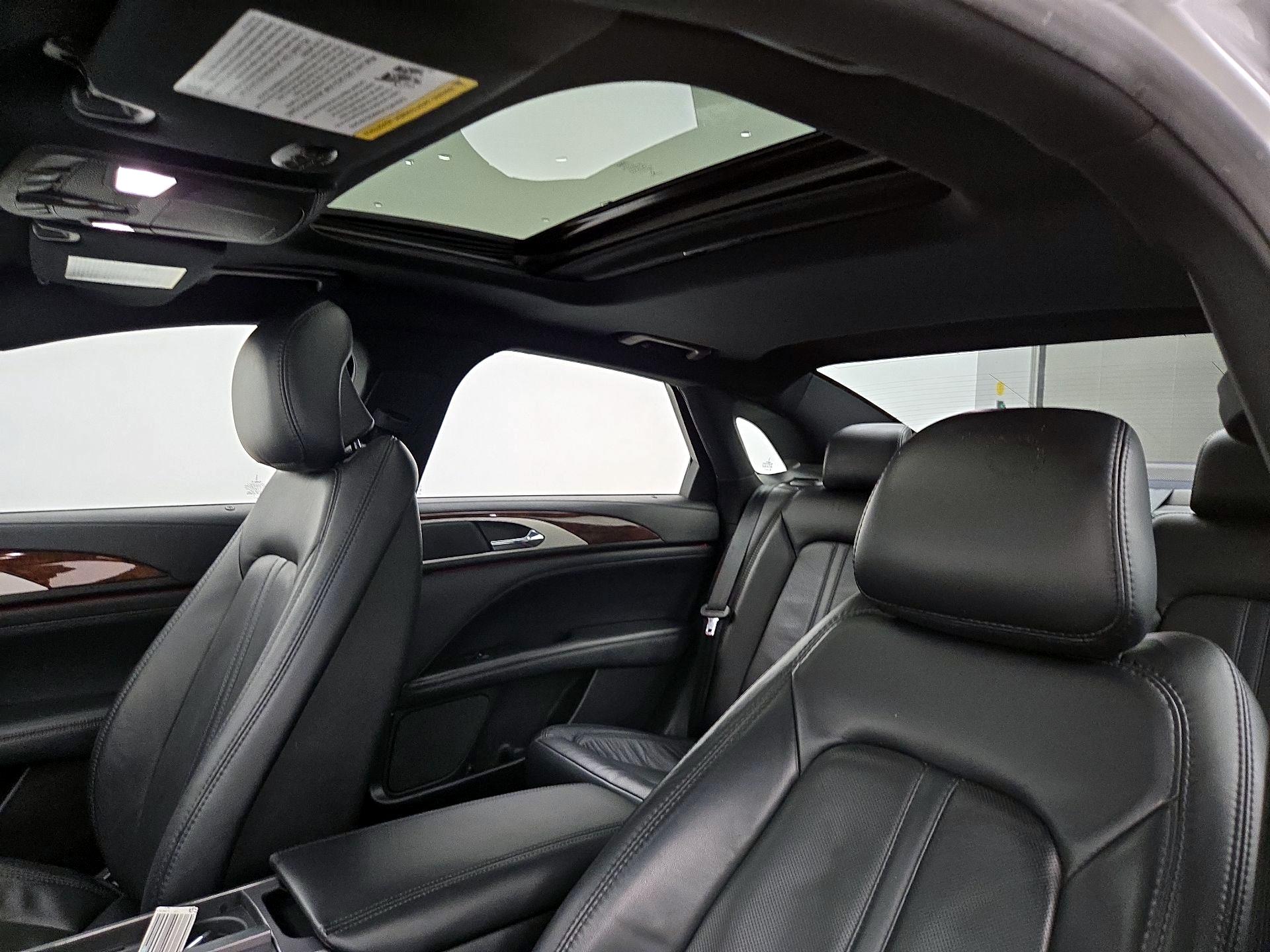 Thumbnail: 2017 Lincoln MKZ - 20