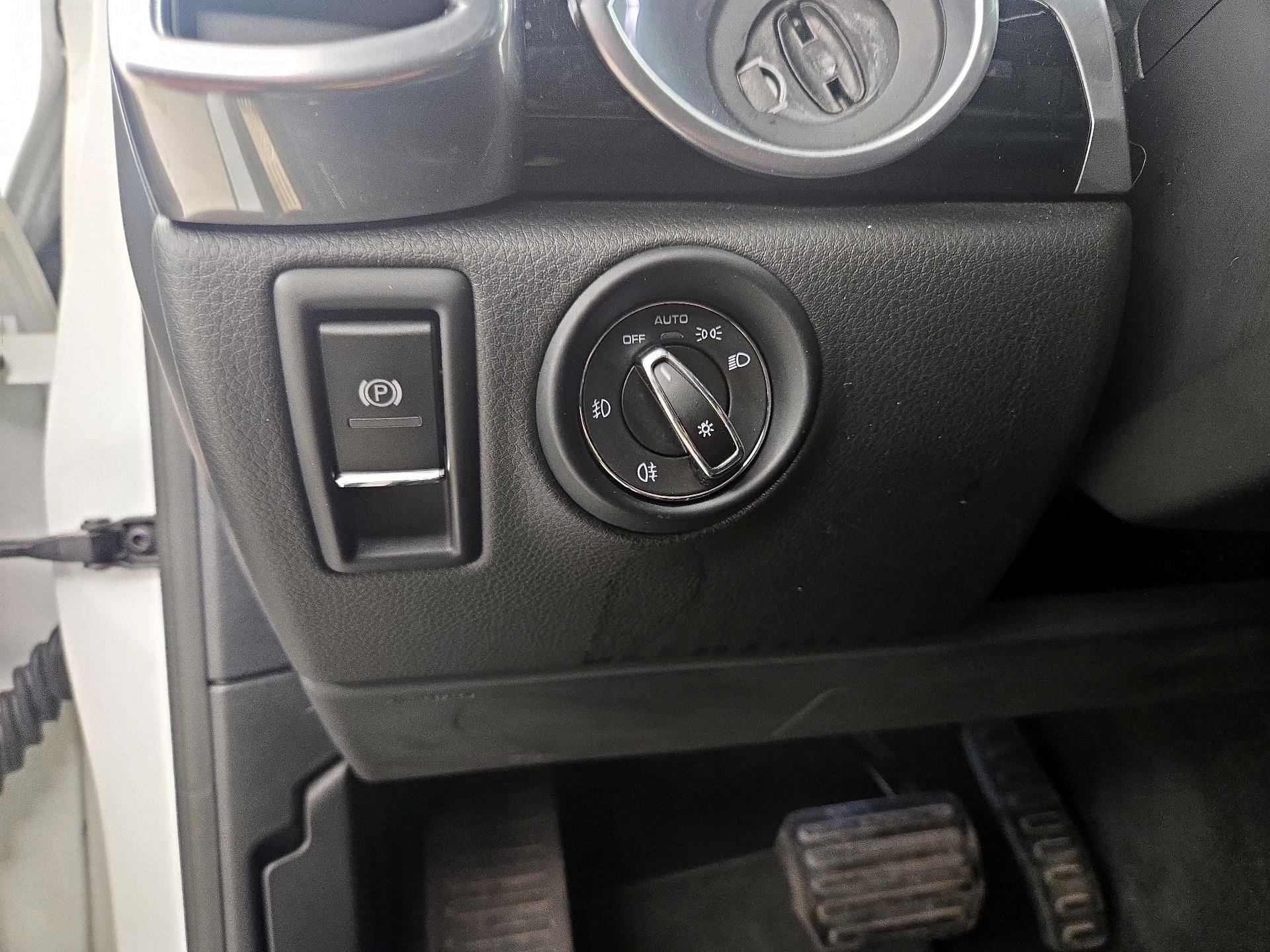 Thumbnail: 2018 Porsche Cayenne - 13