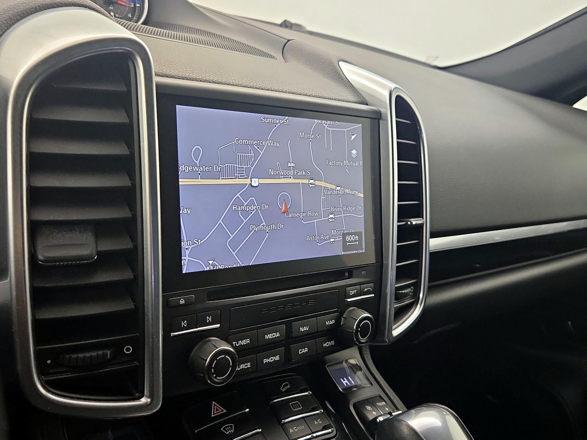 Thumbnail: 2018 Porsche Cayenne - 14