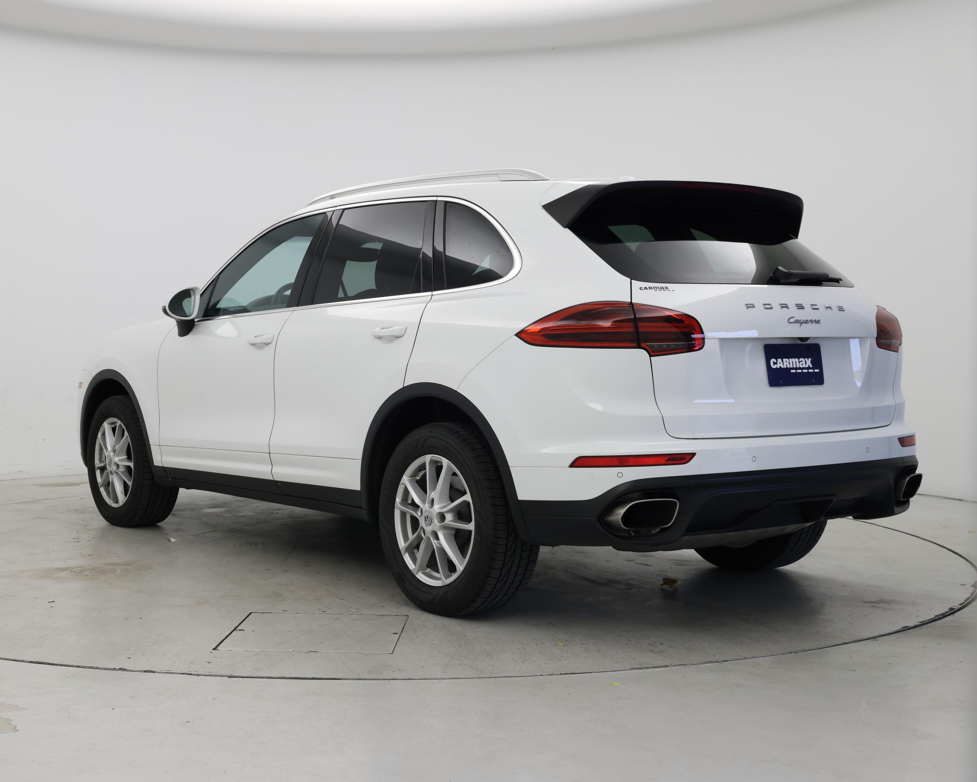 Thumbnail: 2018 Porsche Cayenne - 2