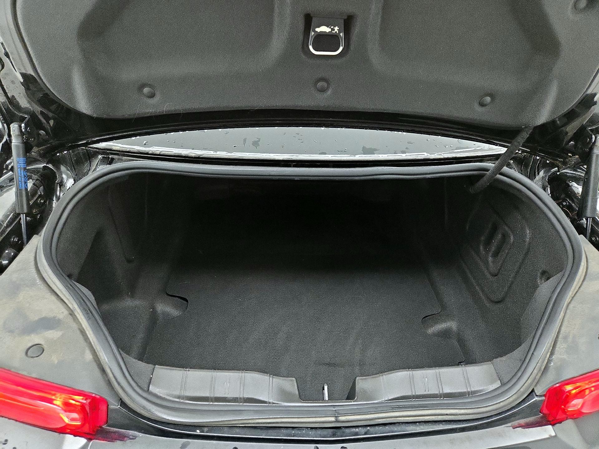 Thumbnail: 2023 Chevrolet Camaro - 20