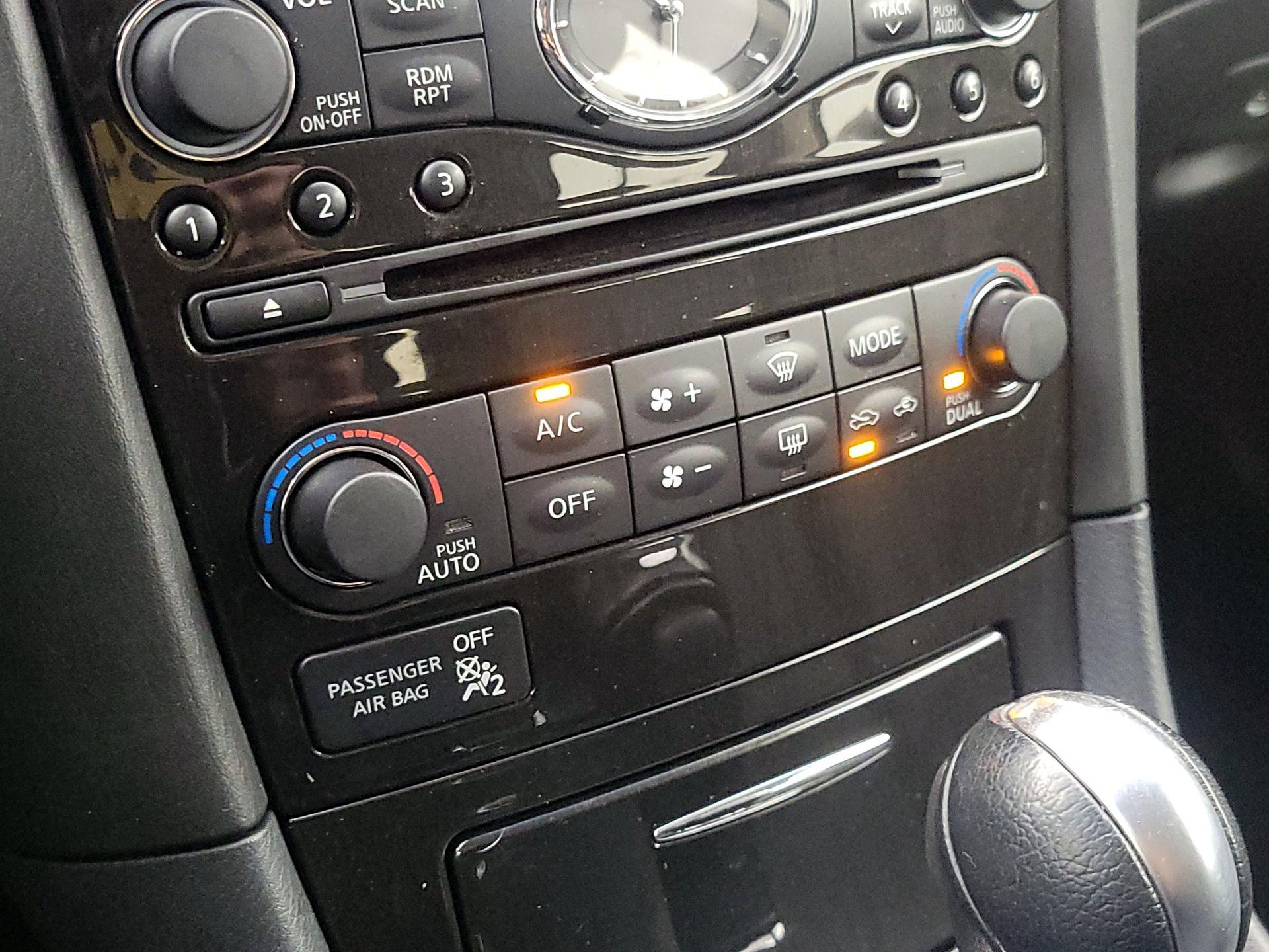 Thumbnail: 2017 INFINITI QX50 - 15