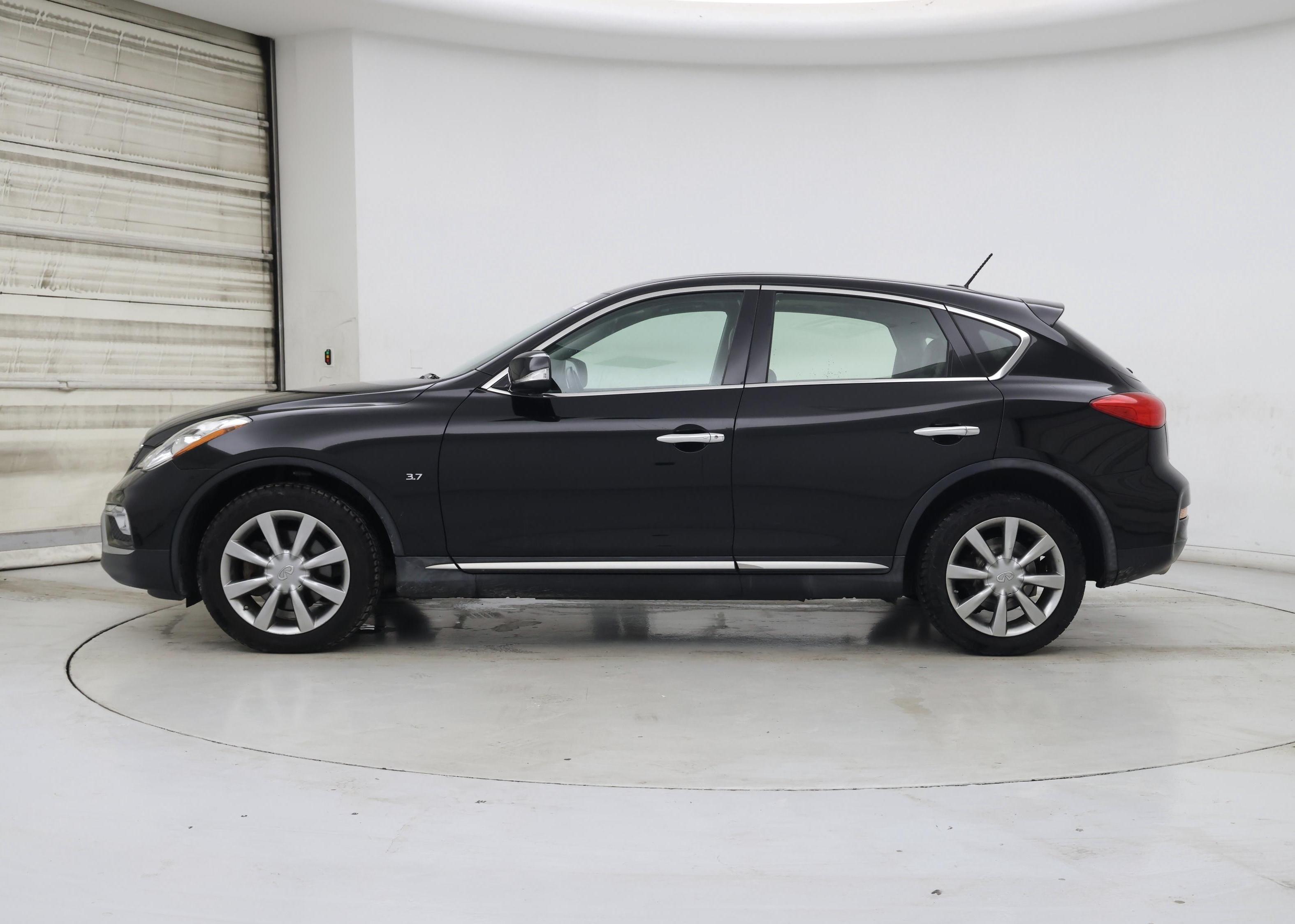 Thumbnail: 2017 INFINITI QX50 - 3