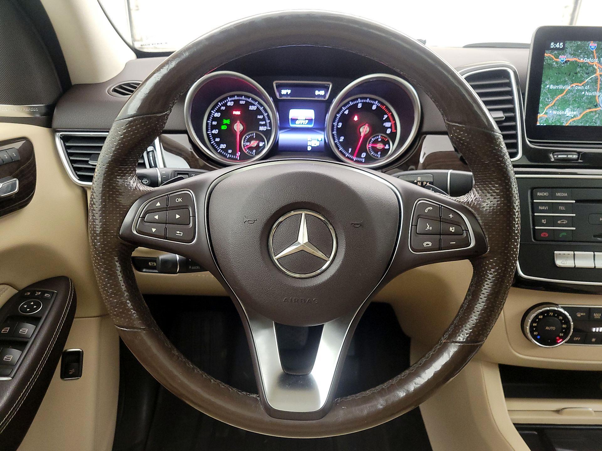 Thumbnail: 2018 Mercedes-Benz GLE - 10