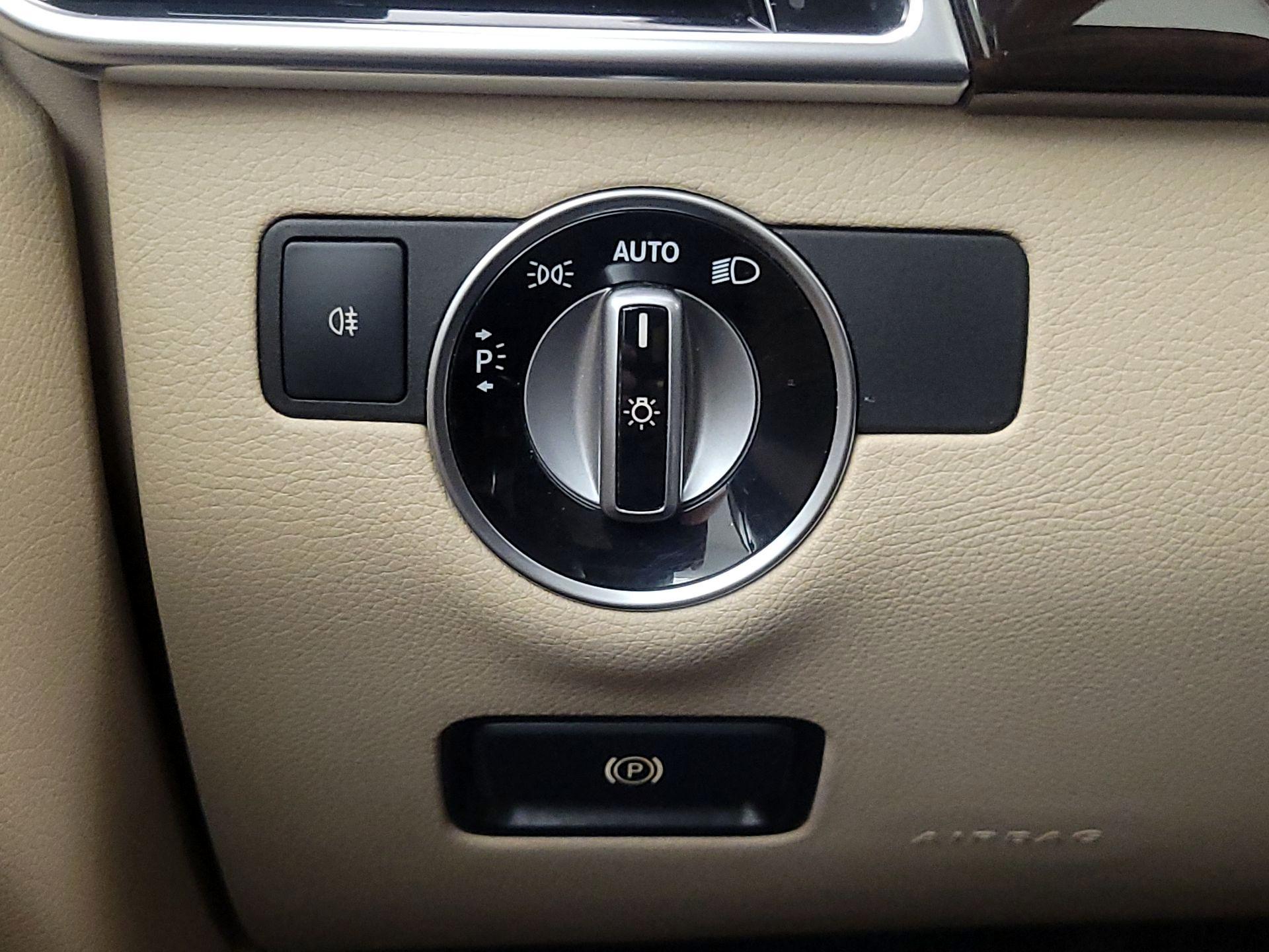 Thumbnail: 2018 Mercedes-Benz GLE - 13