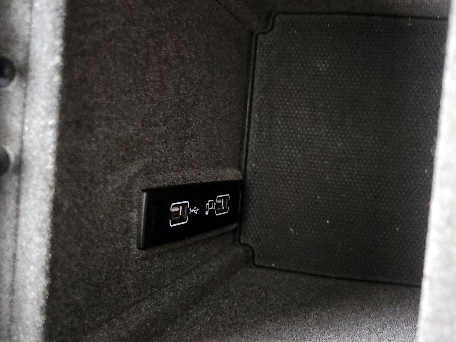 Thumbnail: 2018 Mercedes-Benz GLE - 19