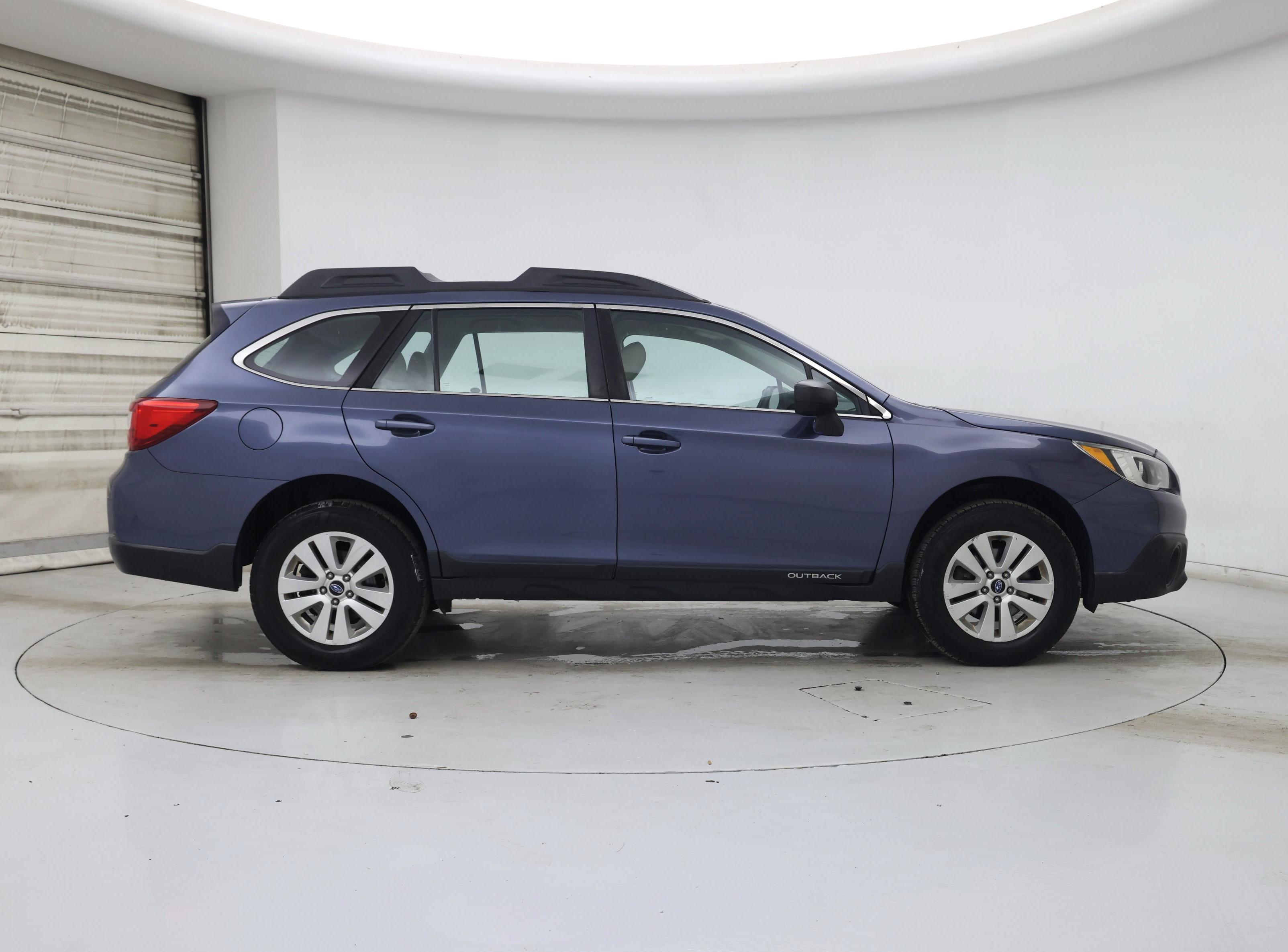 Thumbnail: 2017 Subaru Outback - 7