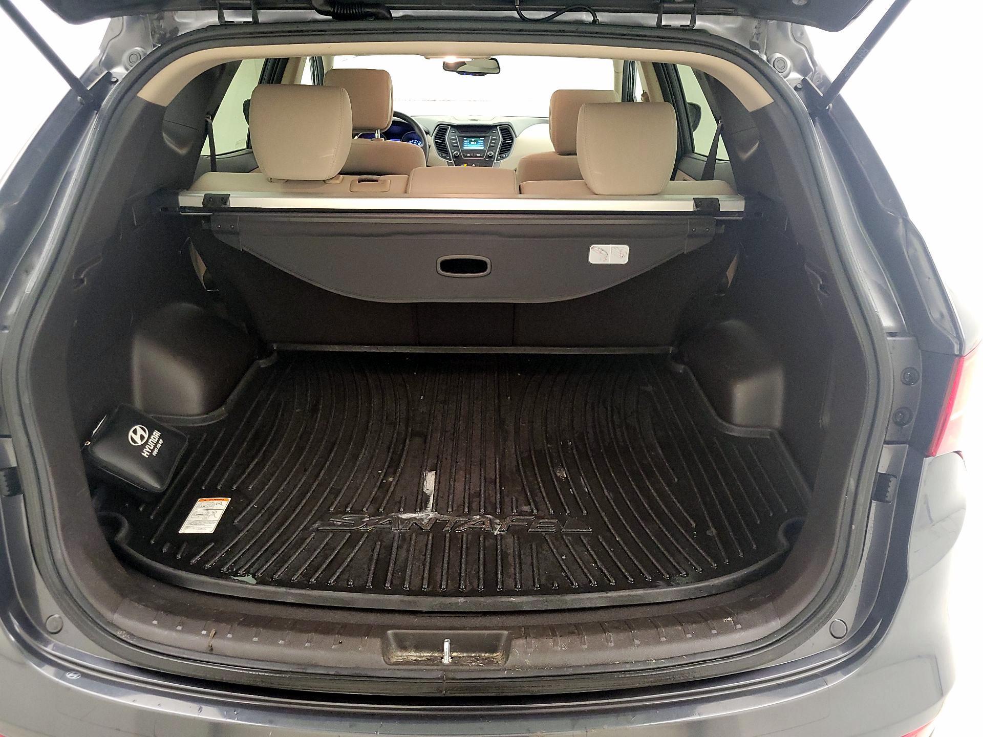 Thumbnail: 2016 Hyundai Santa Fe - 20