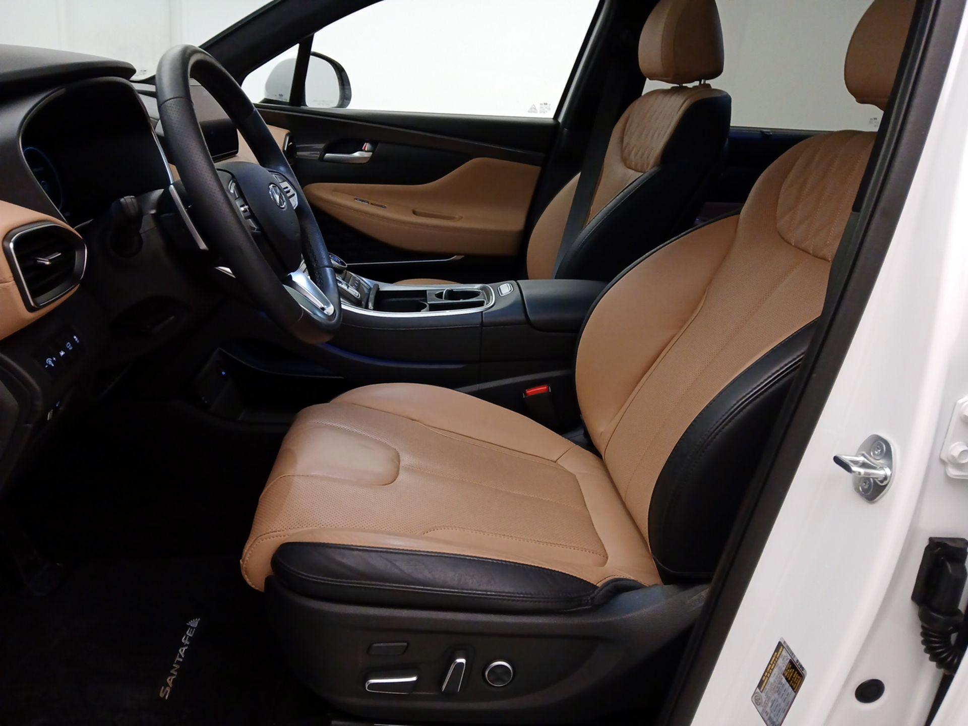 Thumbnail: 2023 Hyundai Santa Fe - 11