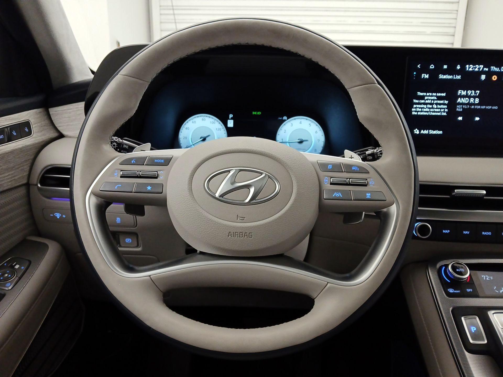 Thumbnail: 2024 Hyundai Palisade - 10