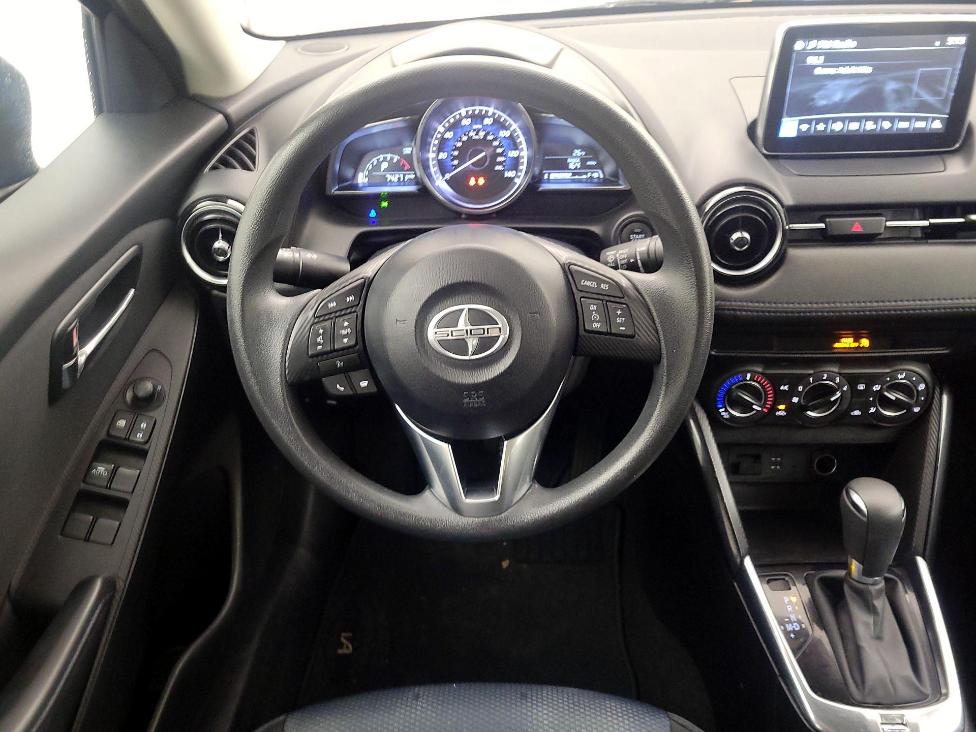 Thumbnail: 2016 Scion iA - 10