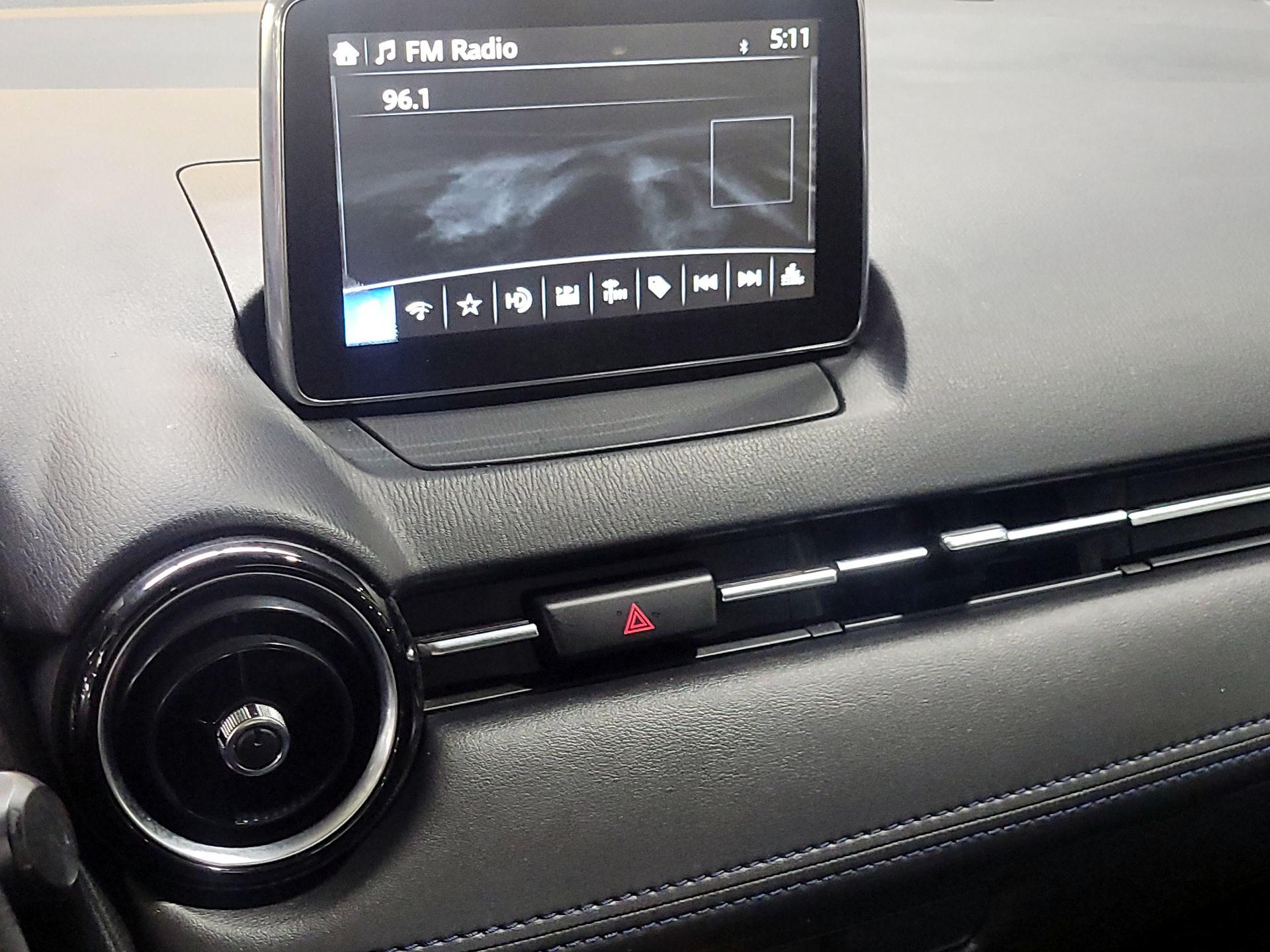 Thumbnail: 2016 Scion iA - 15