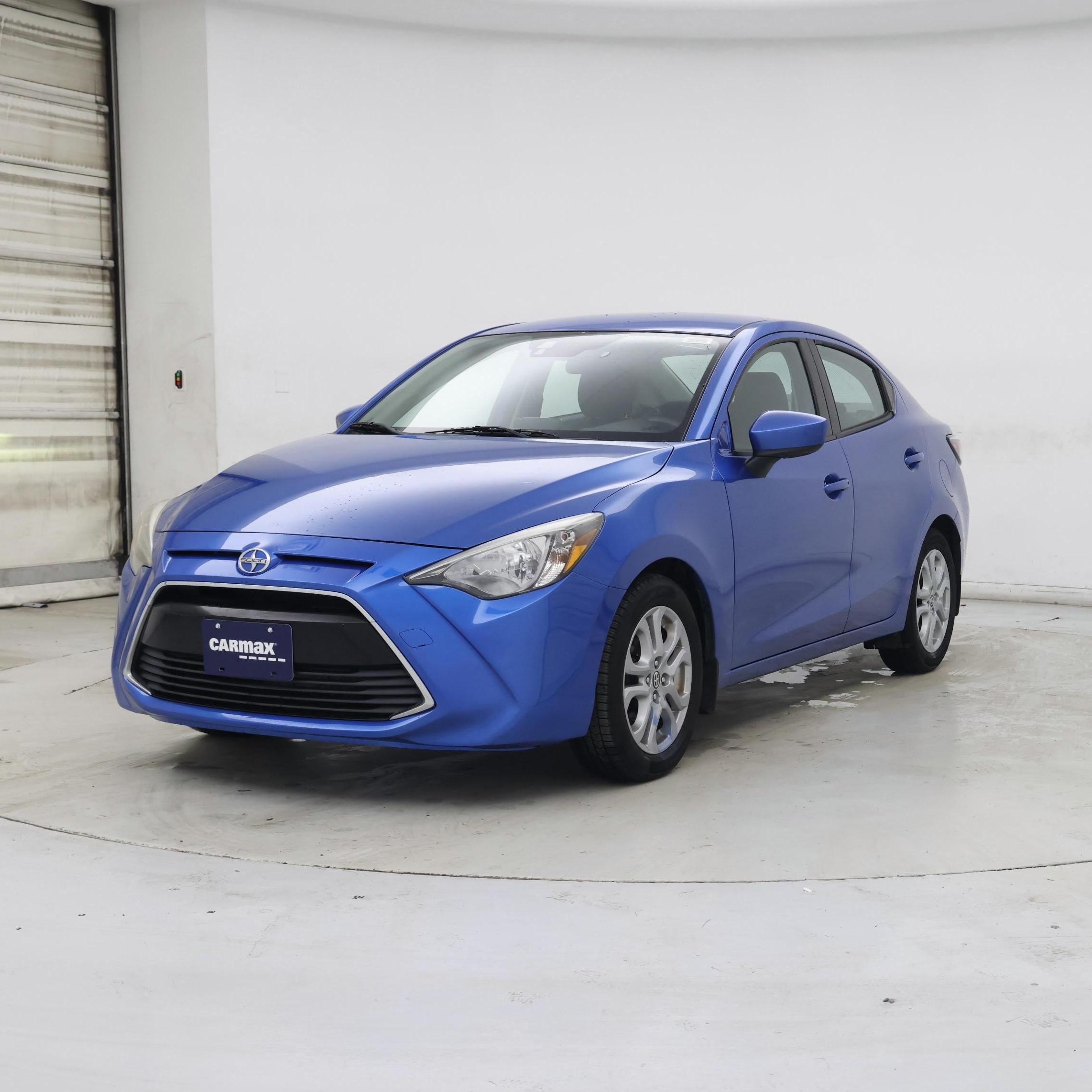 Thumbnail: 2016 Scion iA - 4