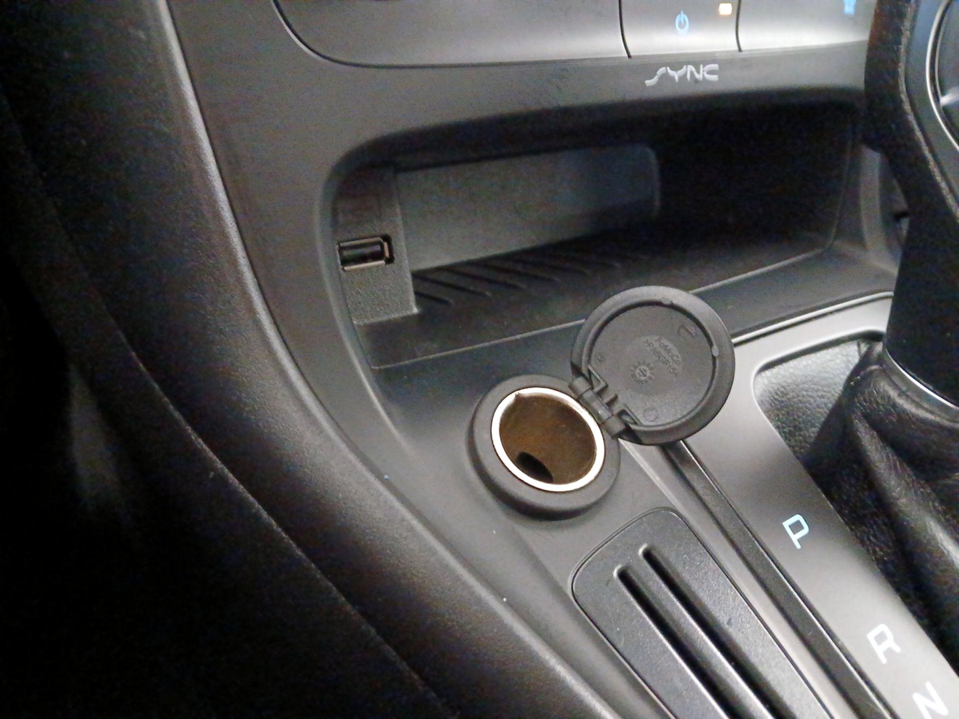 Thumbnail: 2018 Ford Focus - 18