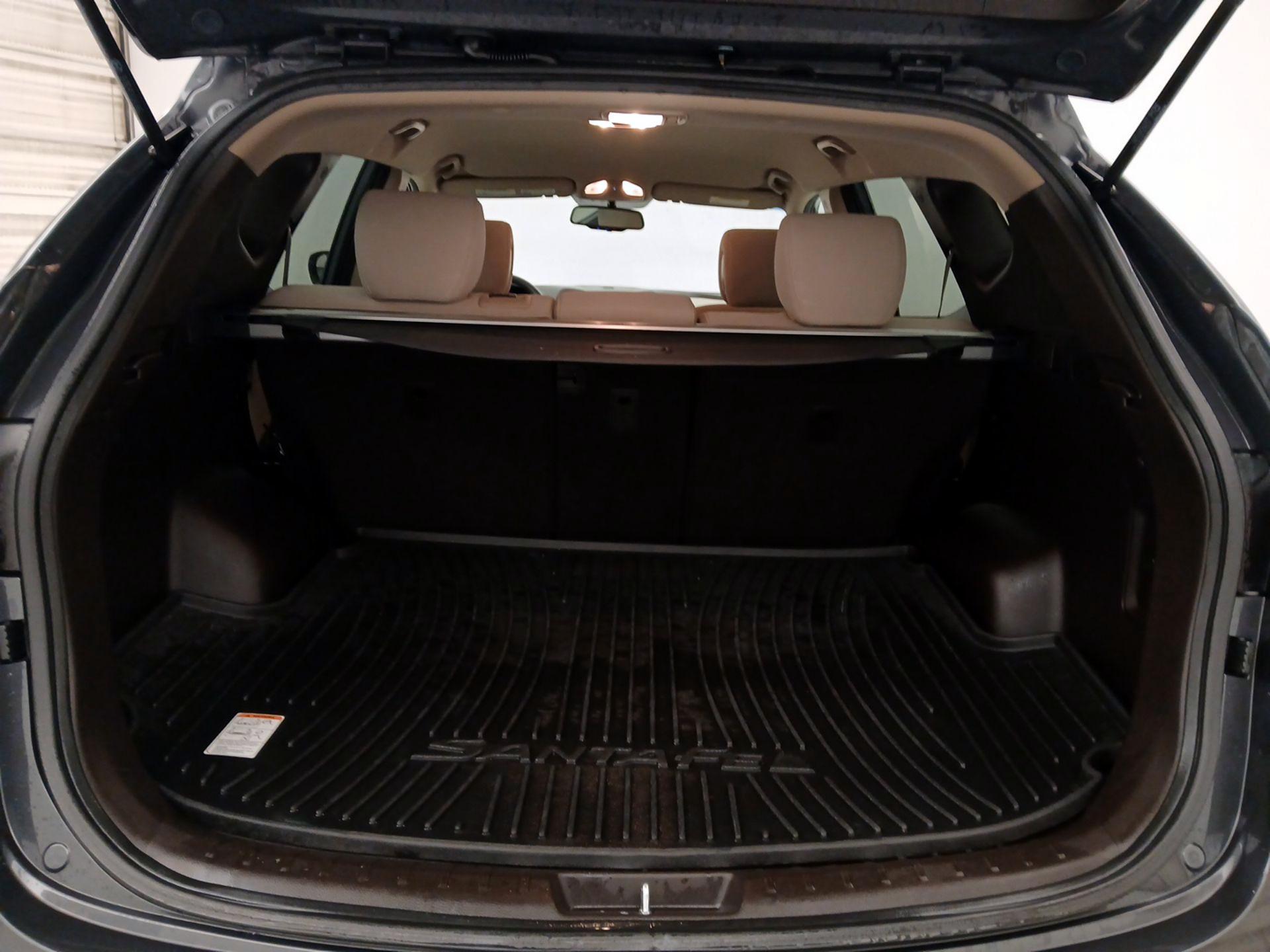 Thumbnail: 2017 Hyundai Santa Fe - 20