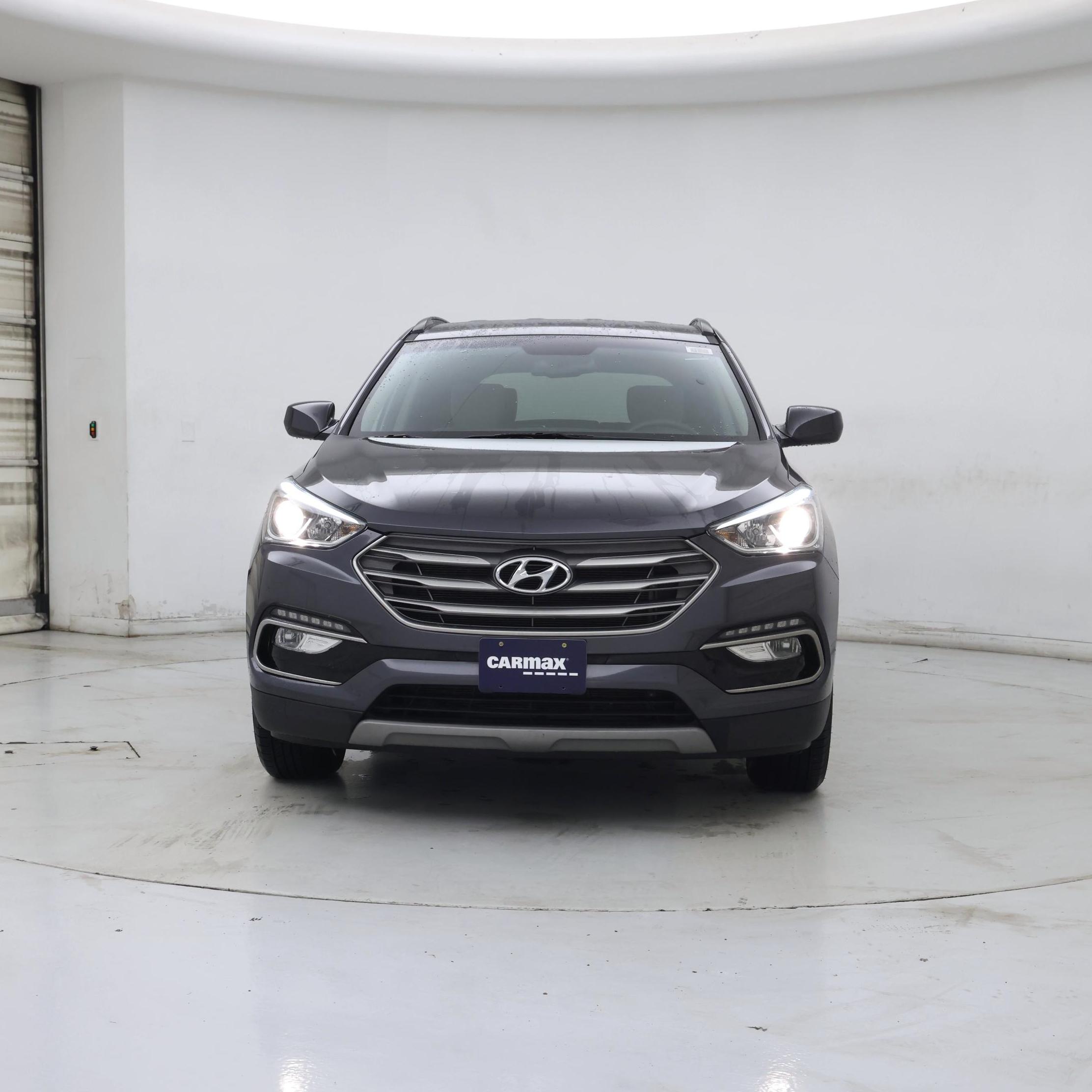 Thumbnail: 2017 Hyundai Santa Fe - 5