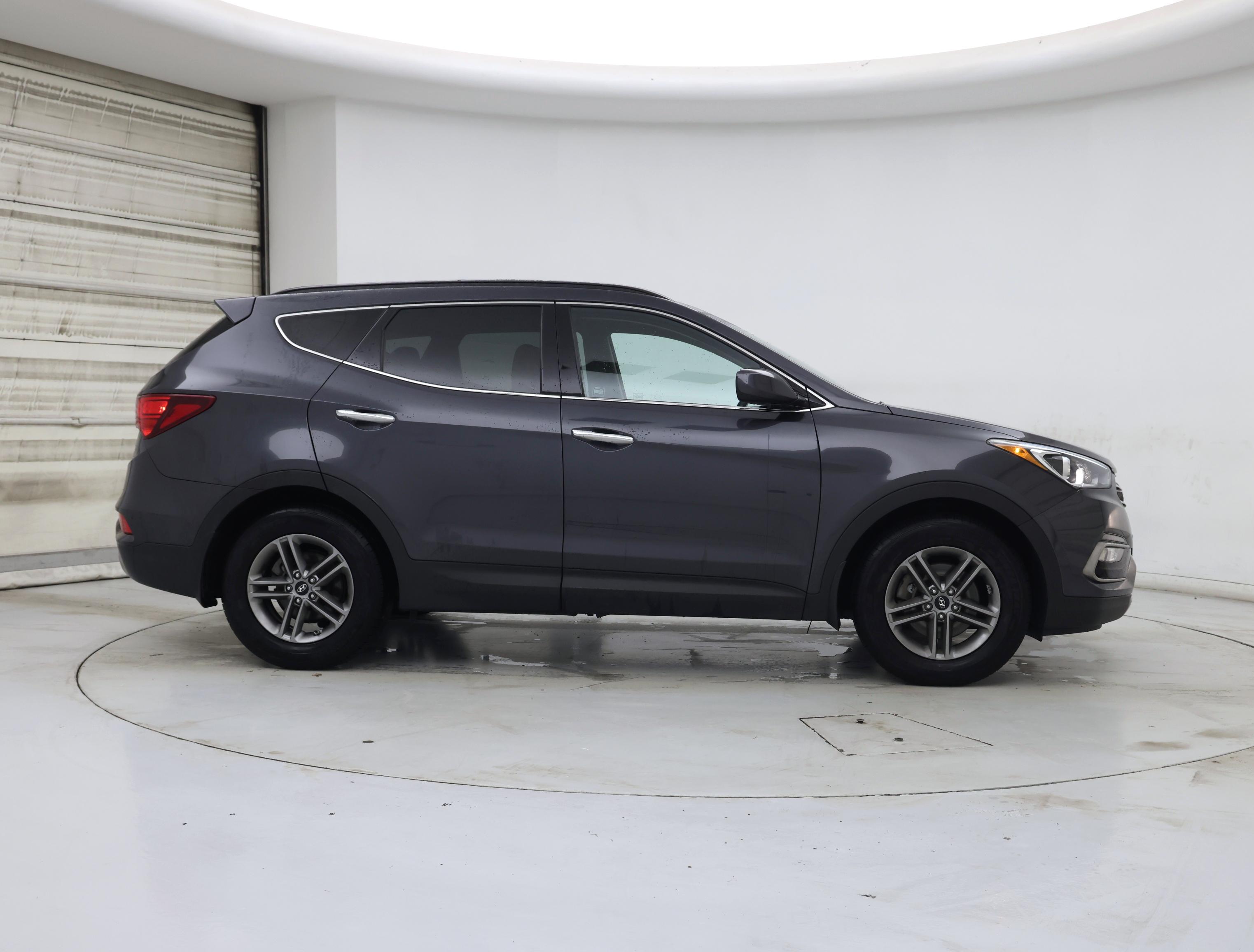 Thumbnail: 2017 Hyundai Santa Fe - 7