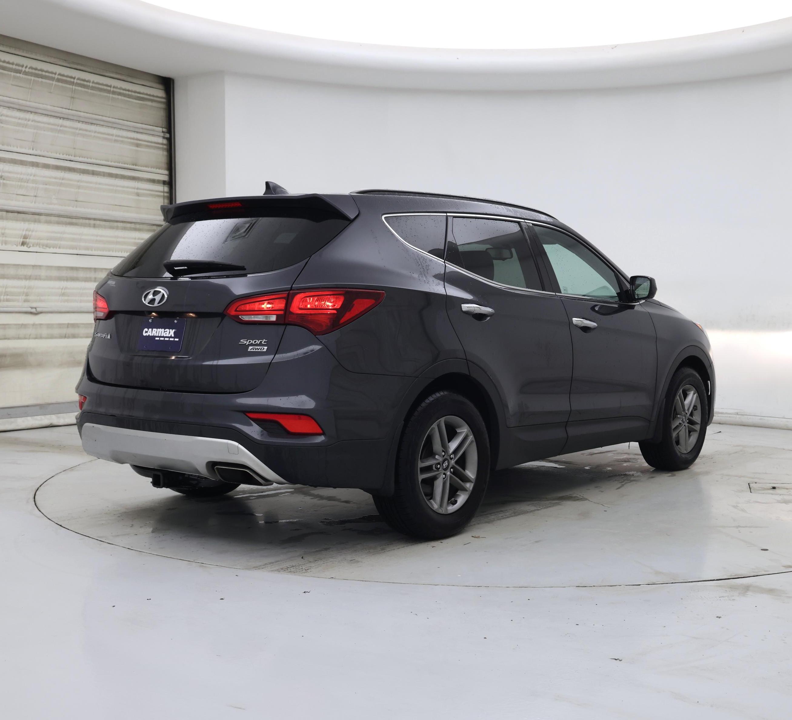 Thumbnail: 2017 Hyundai Santa Fe - 8