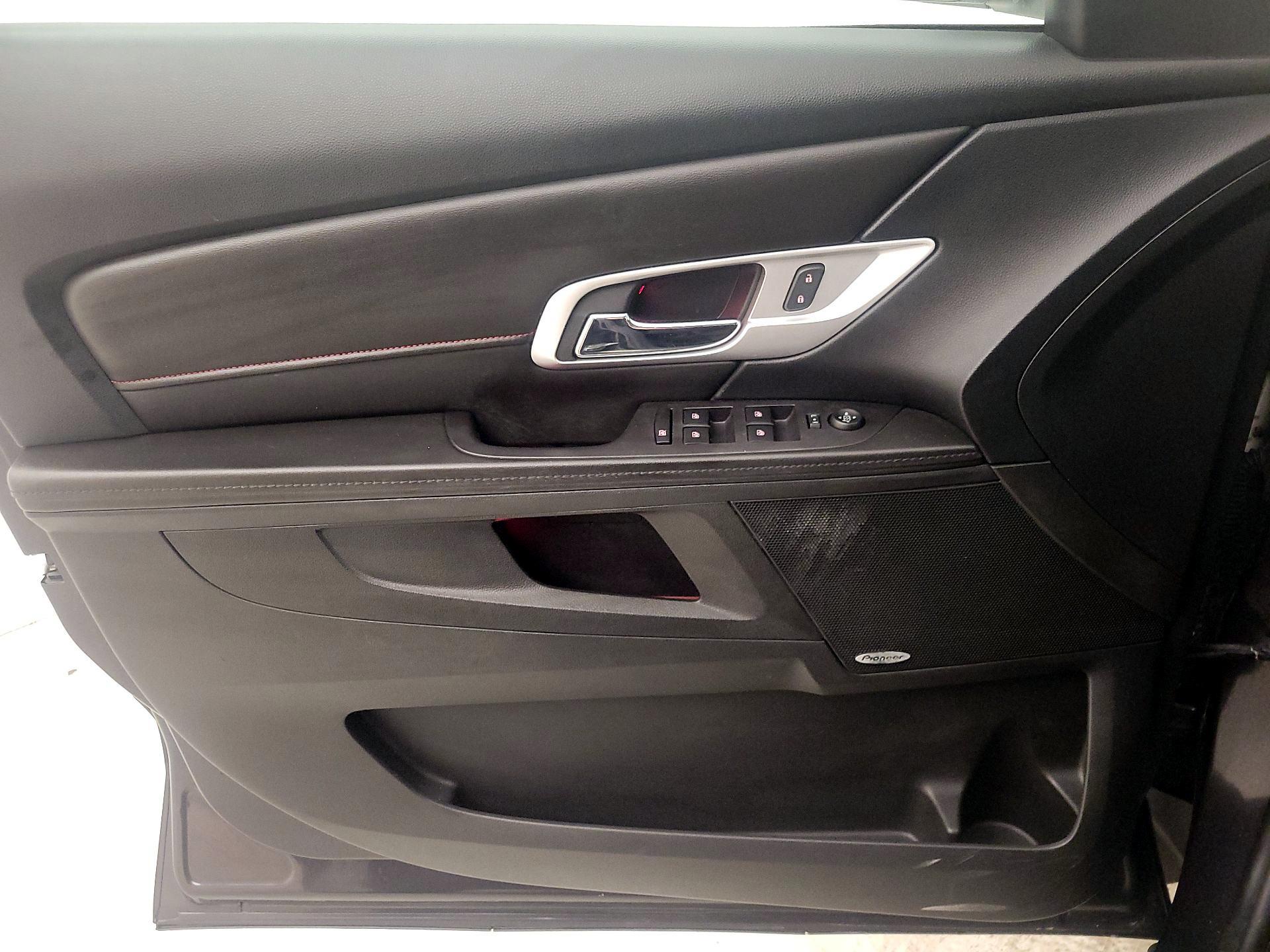 Thumbnail: 2016 GMC Terrain - 12