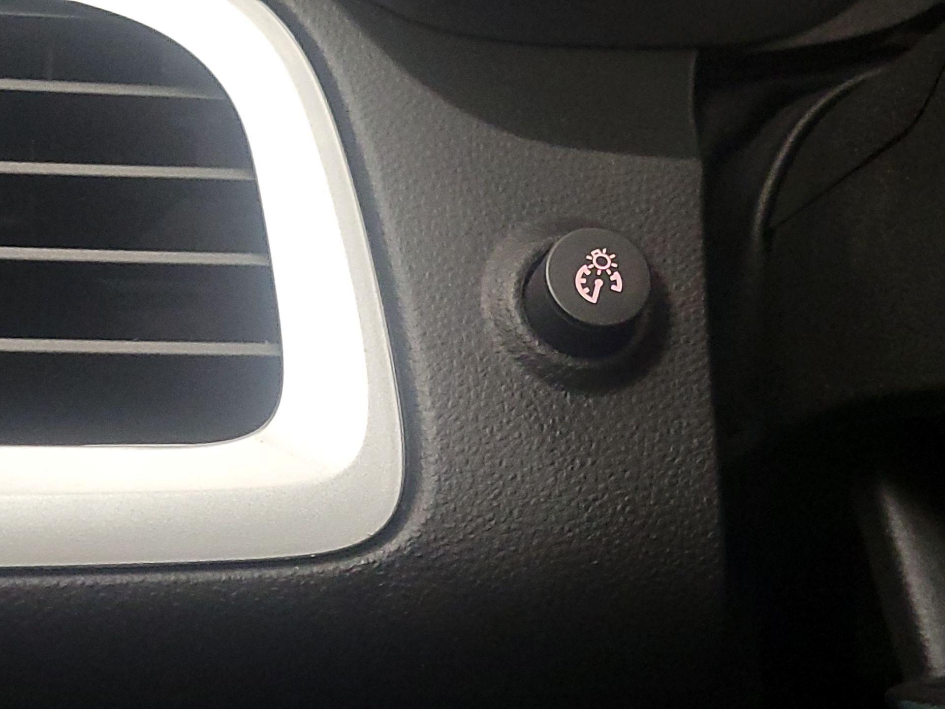 Thumbnail: 2016 GMC Terrain - 13