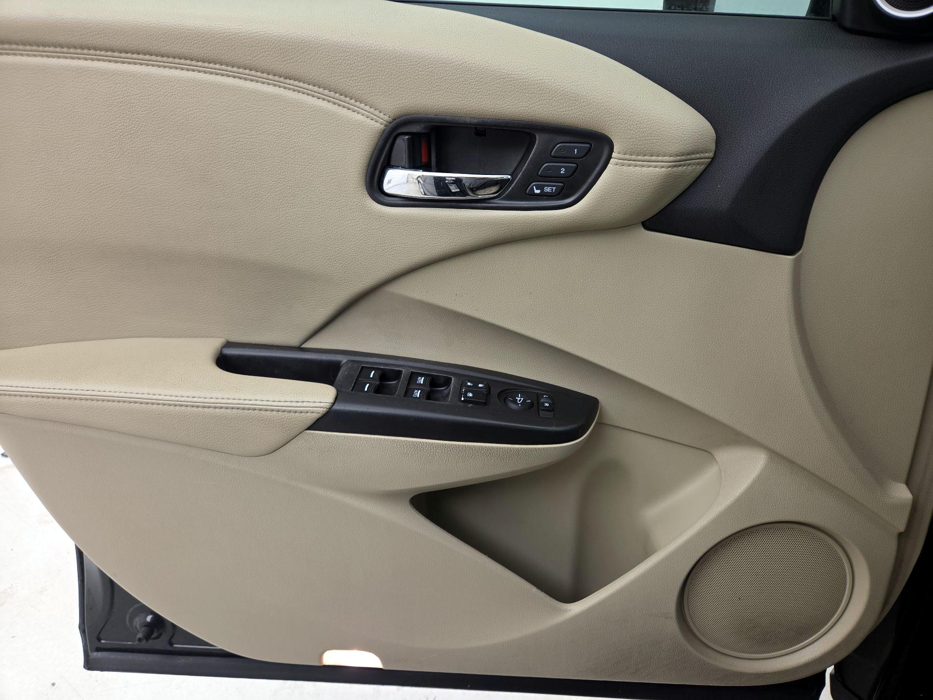 Thumbnail: 2015 Acura RDX - 12