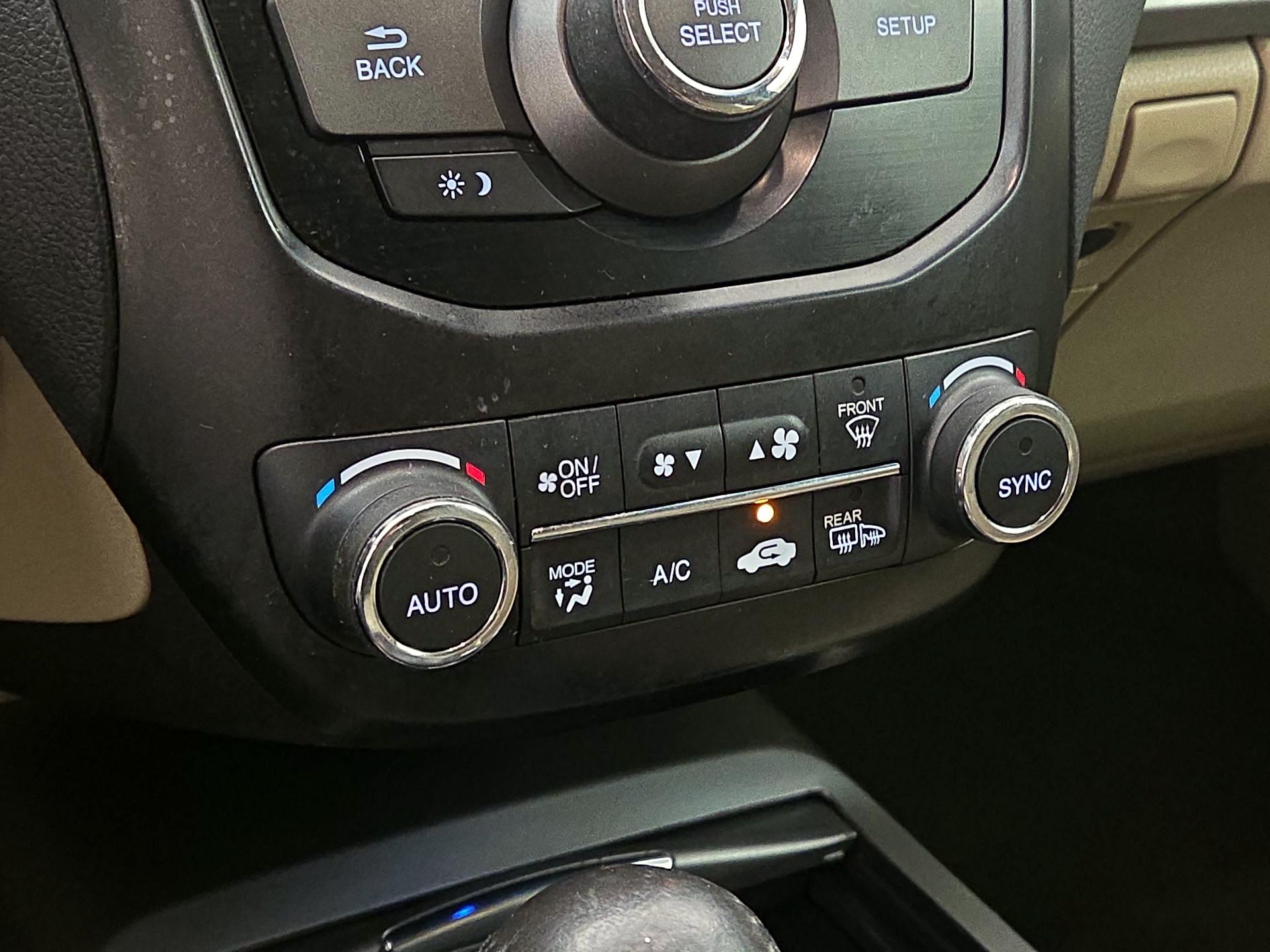 Thumbnail: 2015 Acura RDX - 16