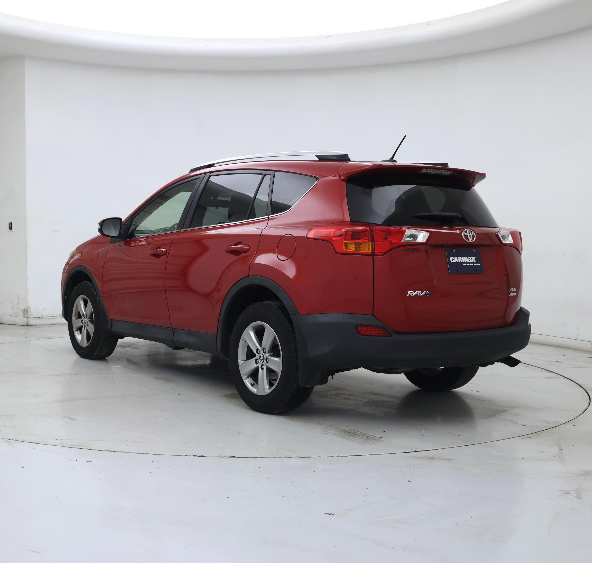 Thumbnail: 2015 Toyota RAV4 - 2