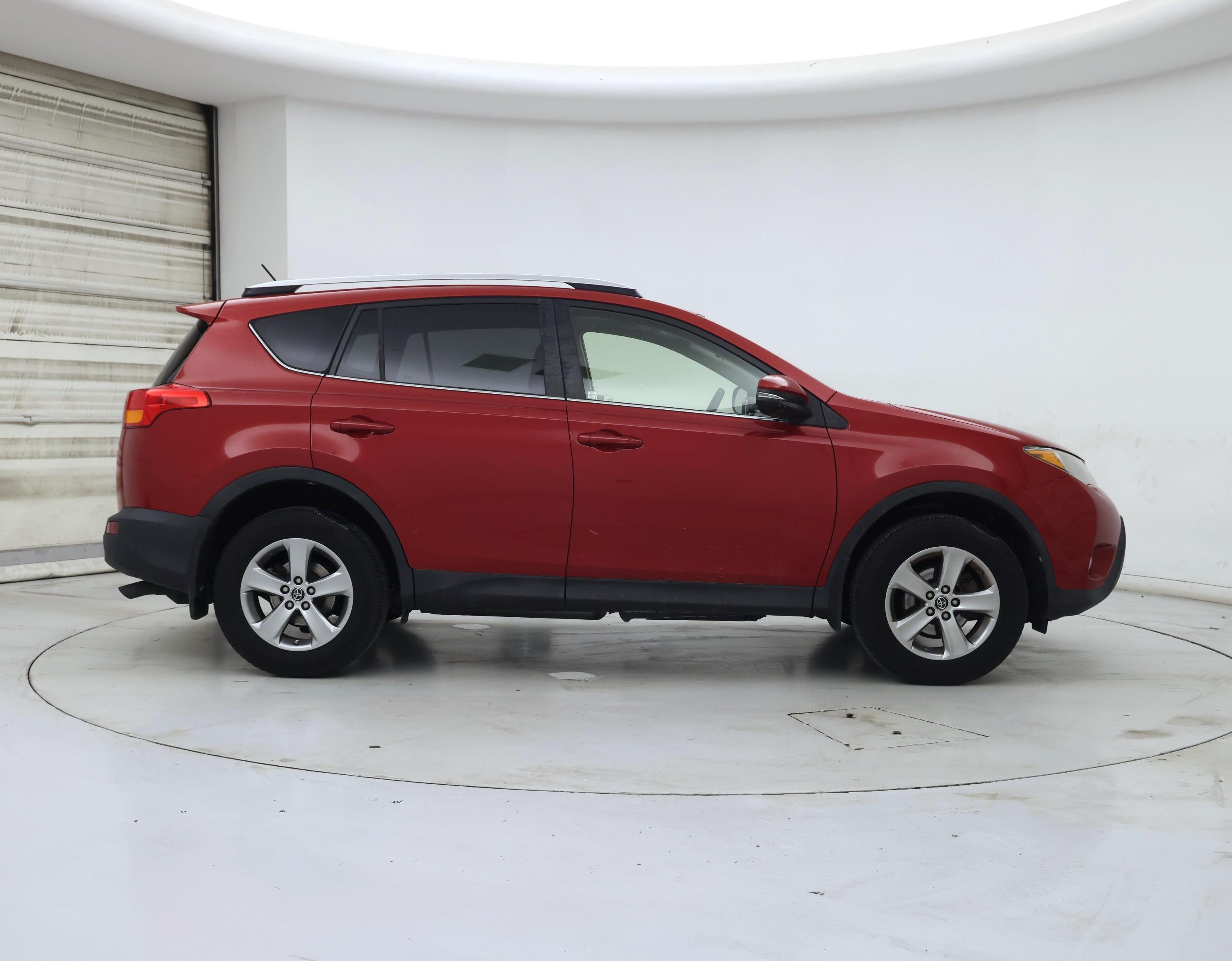 Thumbnail: 2015 Toyota RAV4 - 7