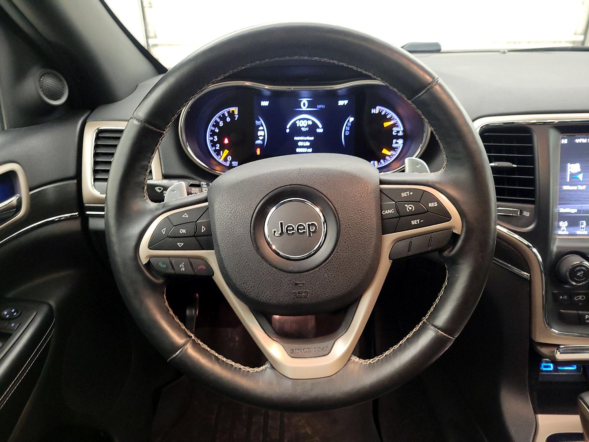 Thumbnail: 2017 Jeep Grand Cherokee - 10