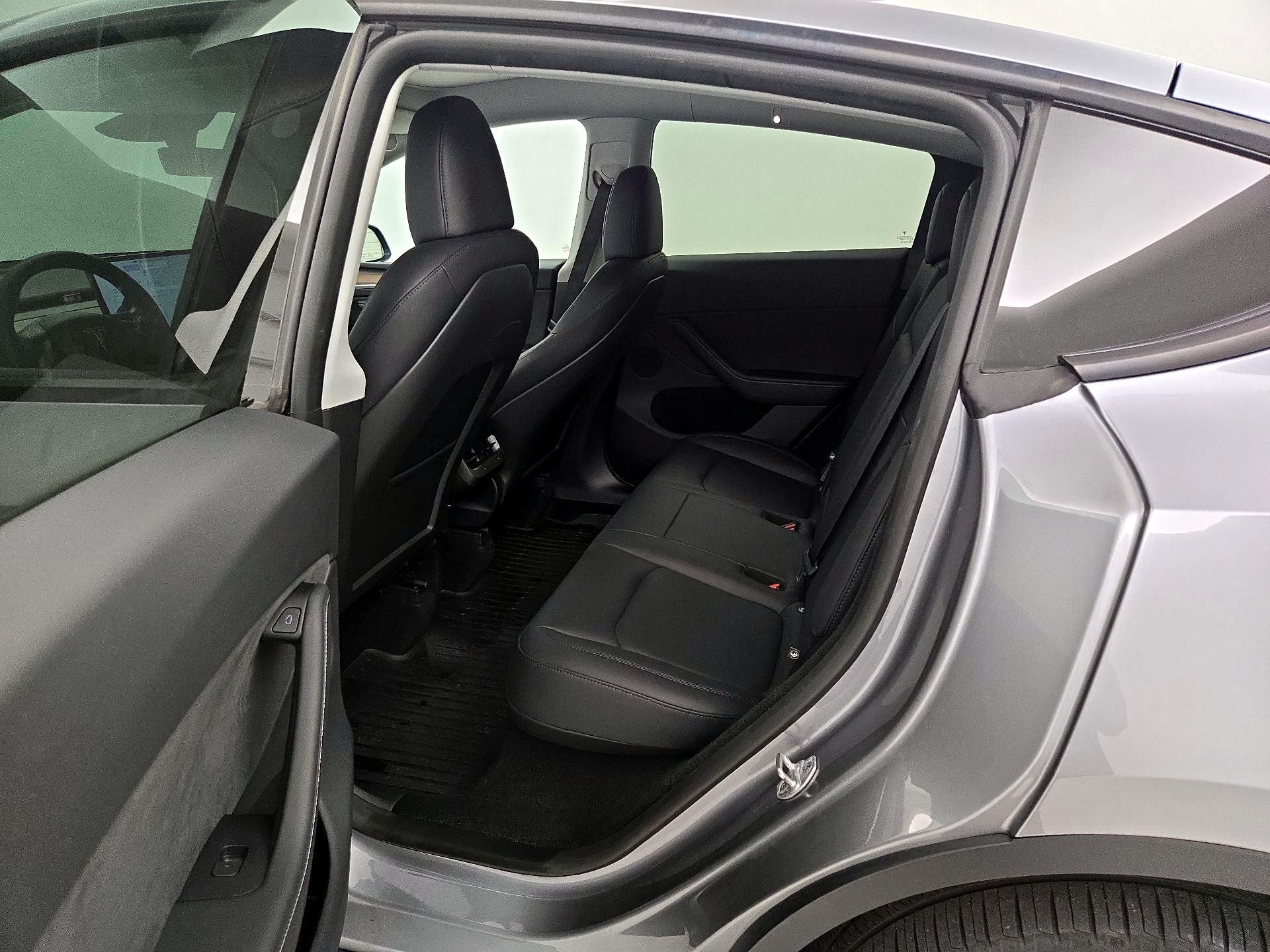 Thumbnail: 2024 Tesla Model Y - 19