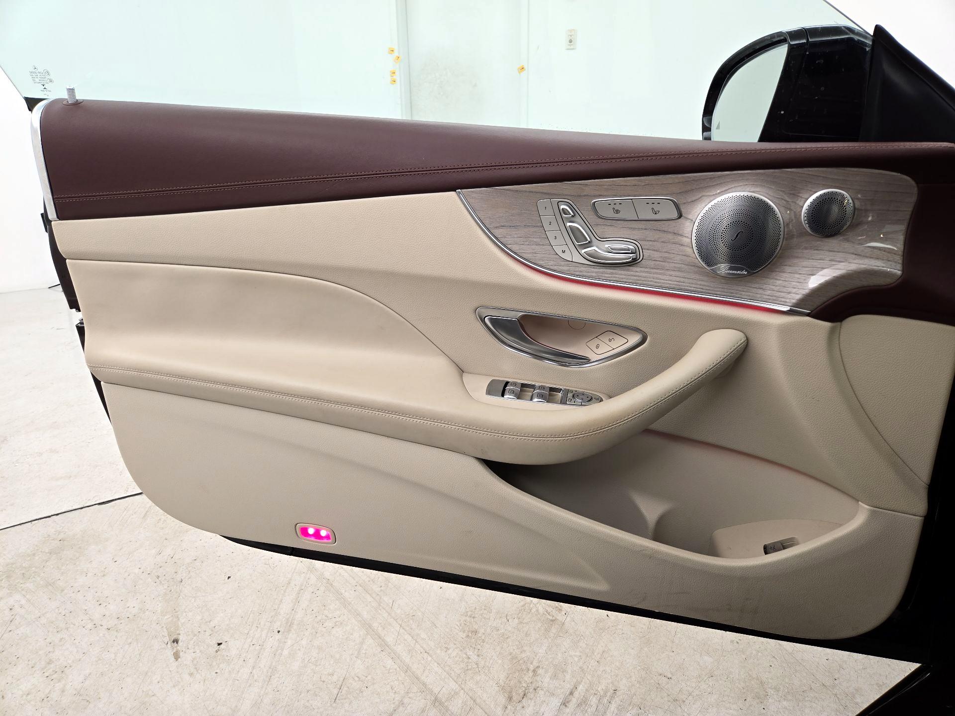 Thumbnail: 2019 Mercedes-Benz E-Class - 12