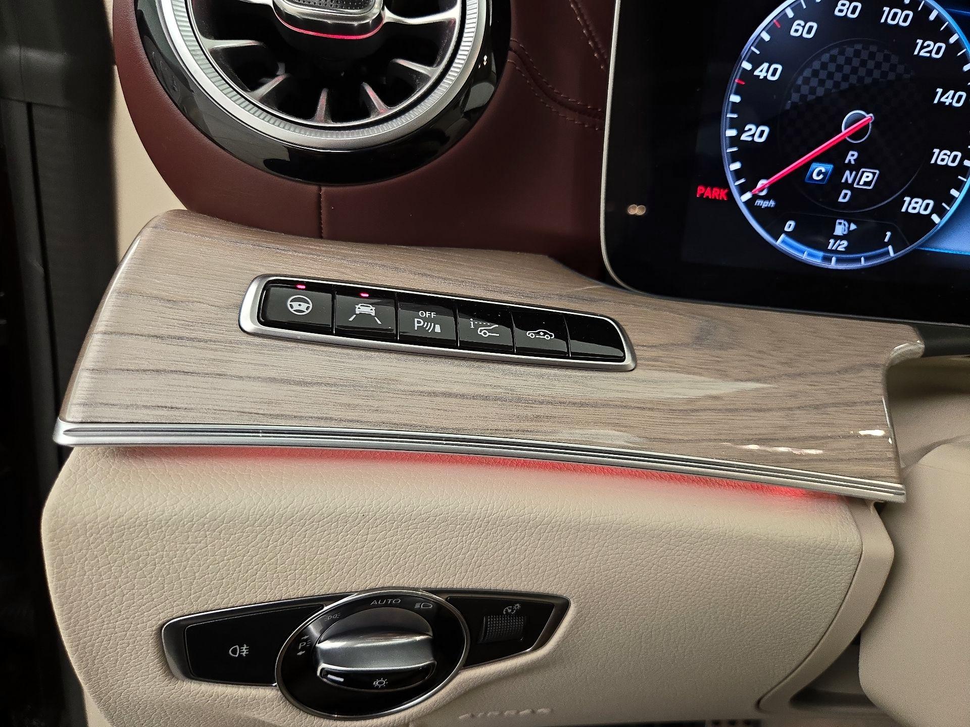 Thumbnail: 2019 Mercedes-Benz E-Class - 13