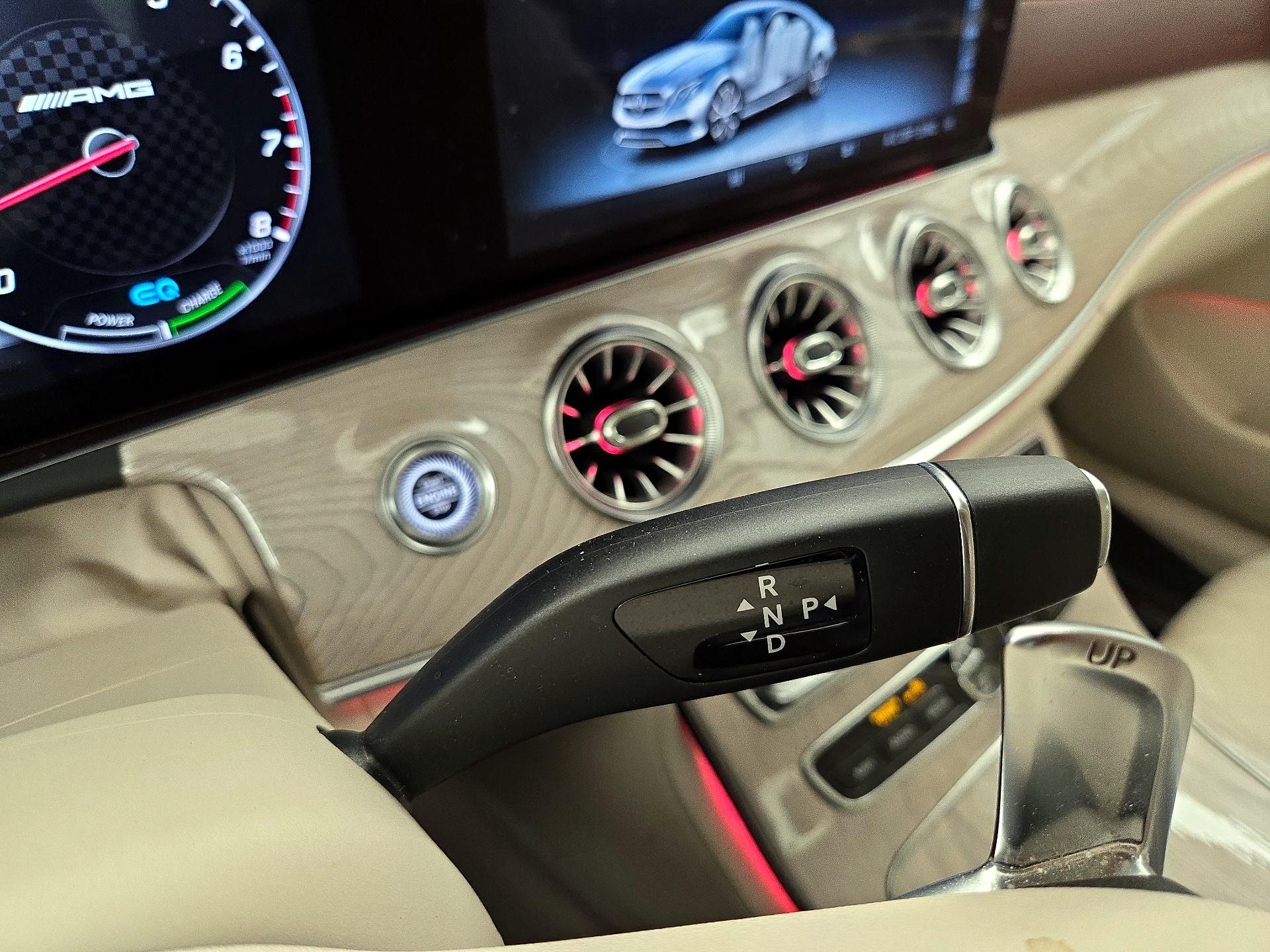 Thumbnail: 2019 Mercedes-Benz E-Class - 18