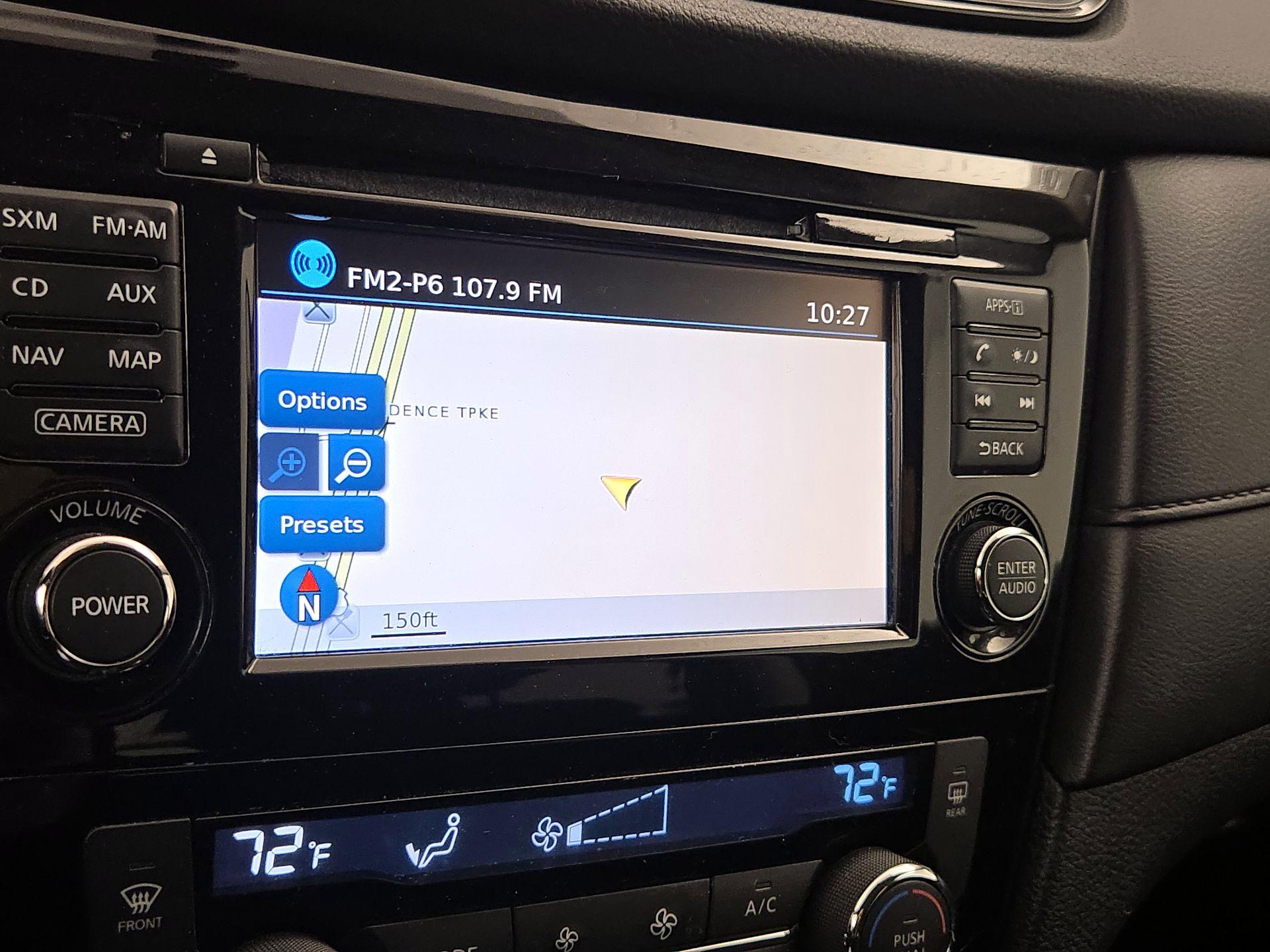 Thumbnail: 2017 Nissan Rogue - 14