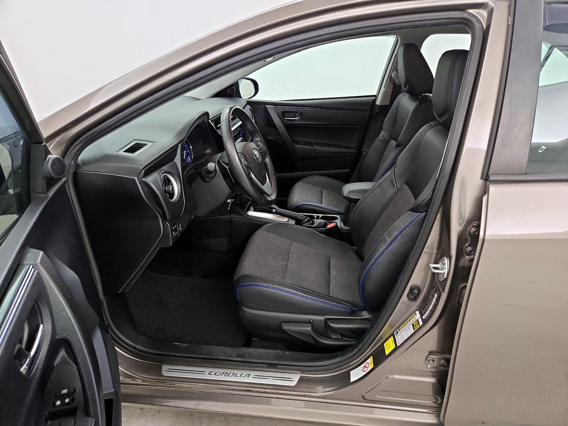 Thumbnail: 2018 Toyota Corolla - 11