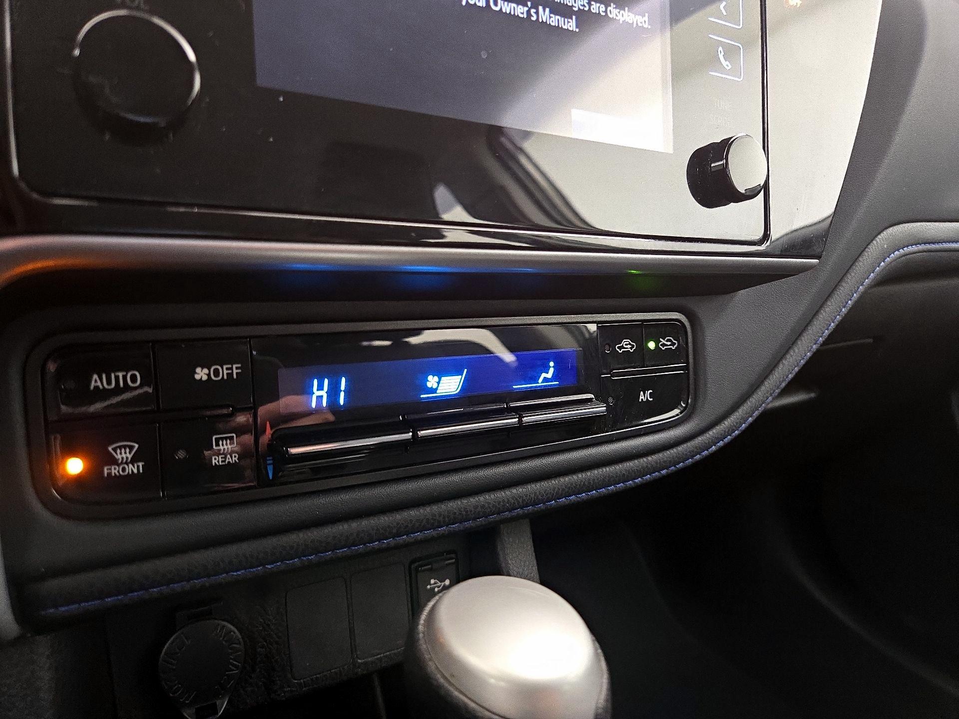 Thumbnail: 2018 Toyota Corolla - 16