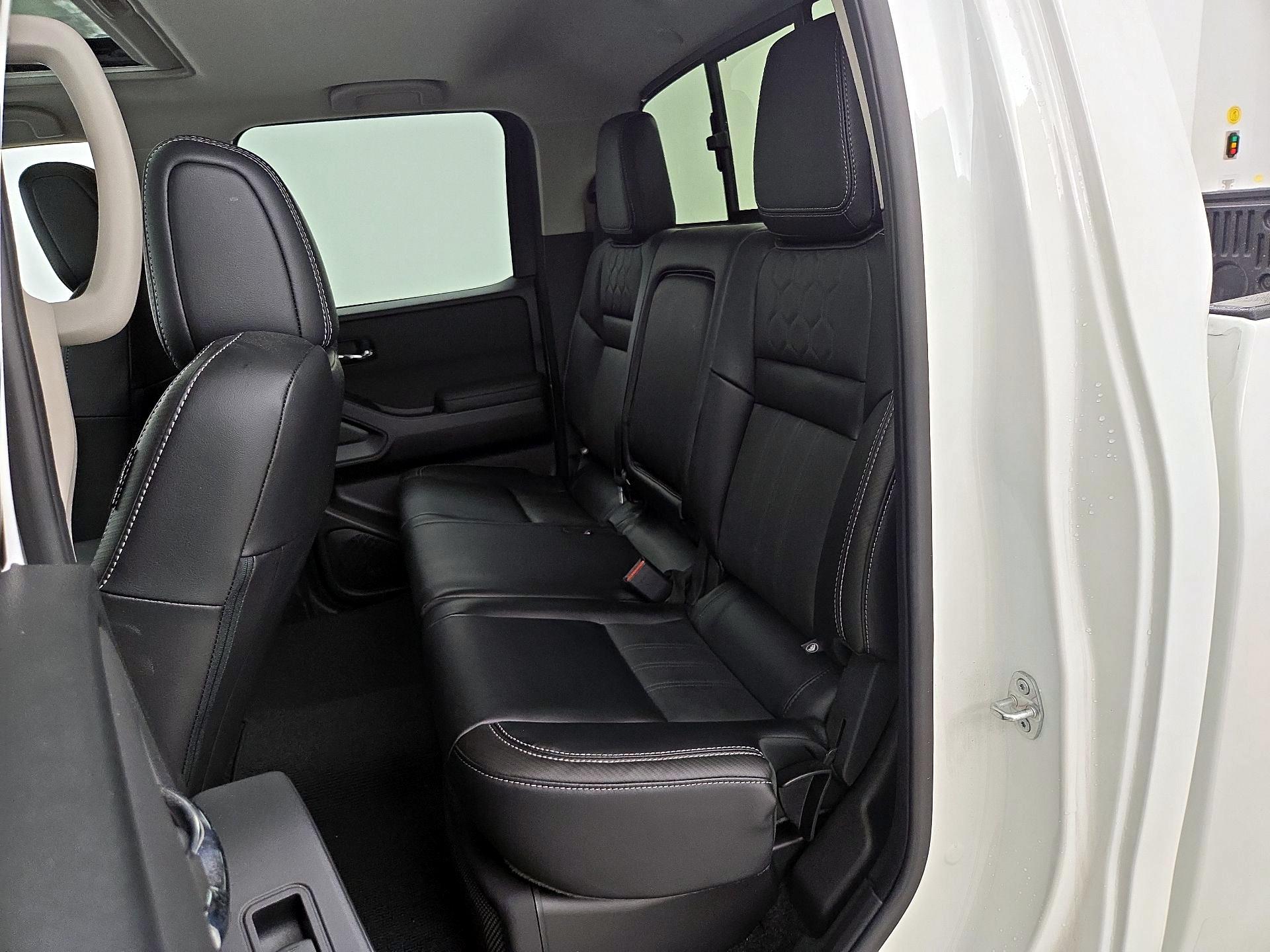 Thumbnail: 2024 Nissan Frontier - 20