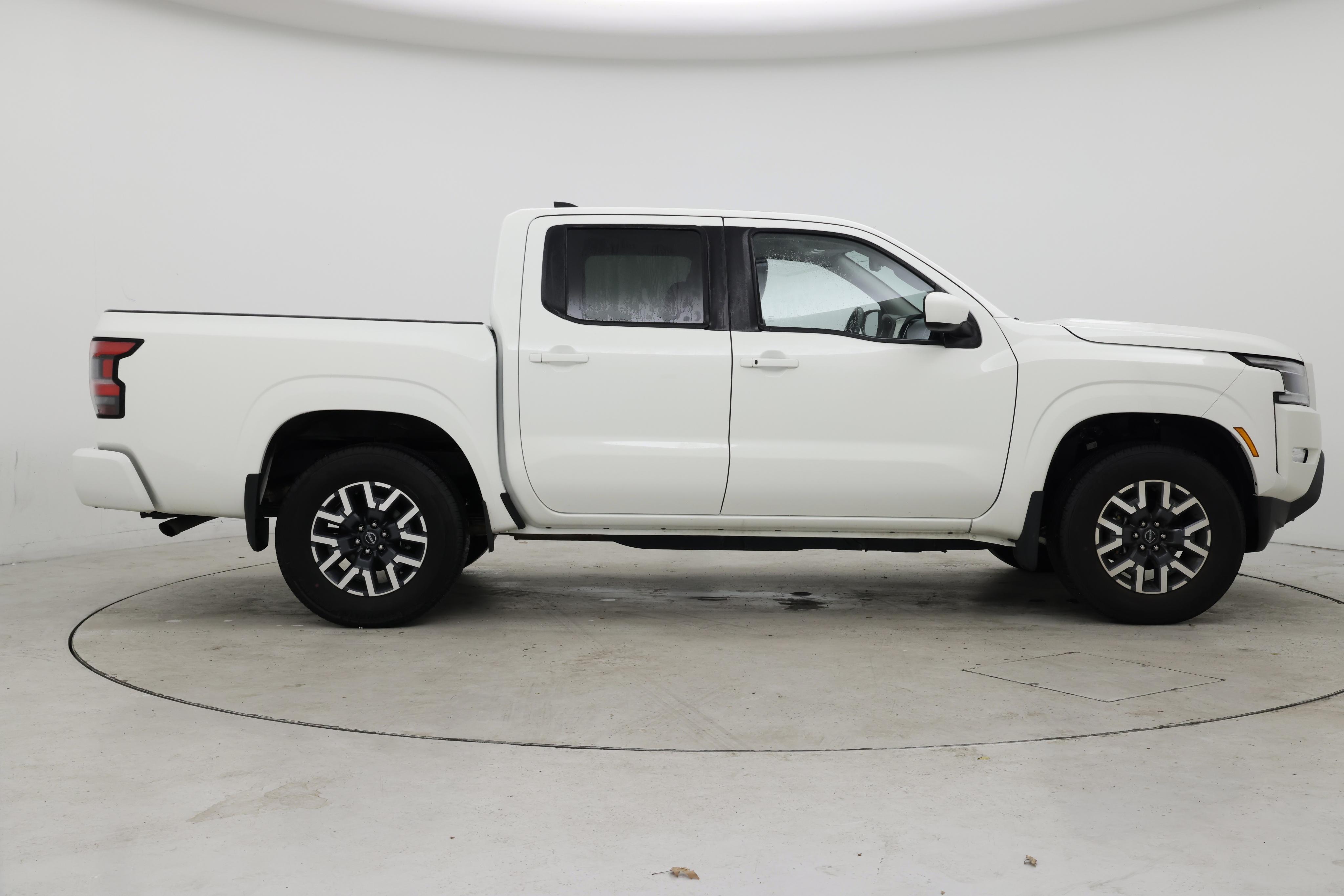 Thumbnail: 2024 Nissan Frontier - 7