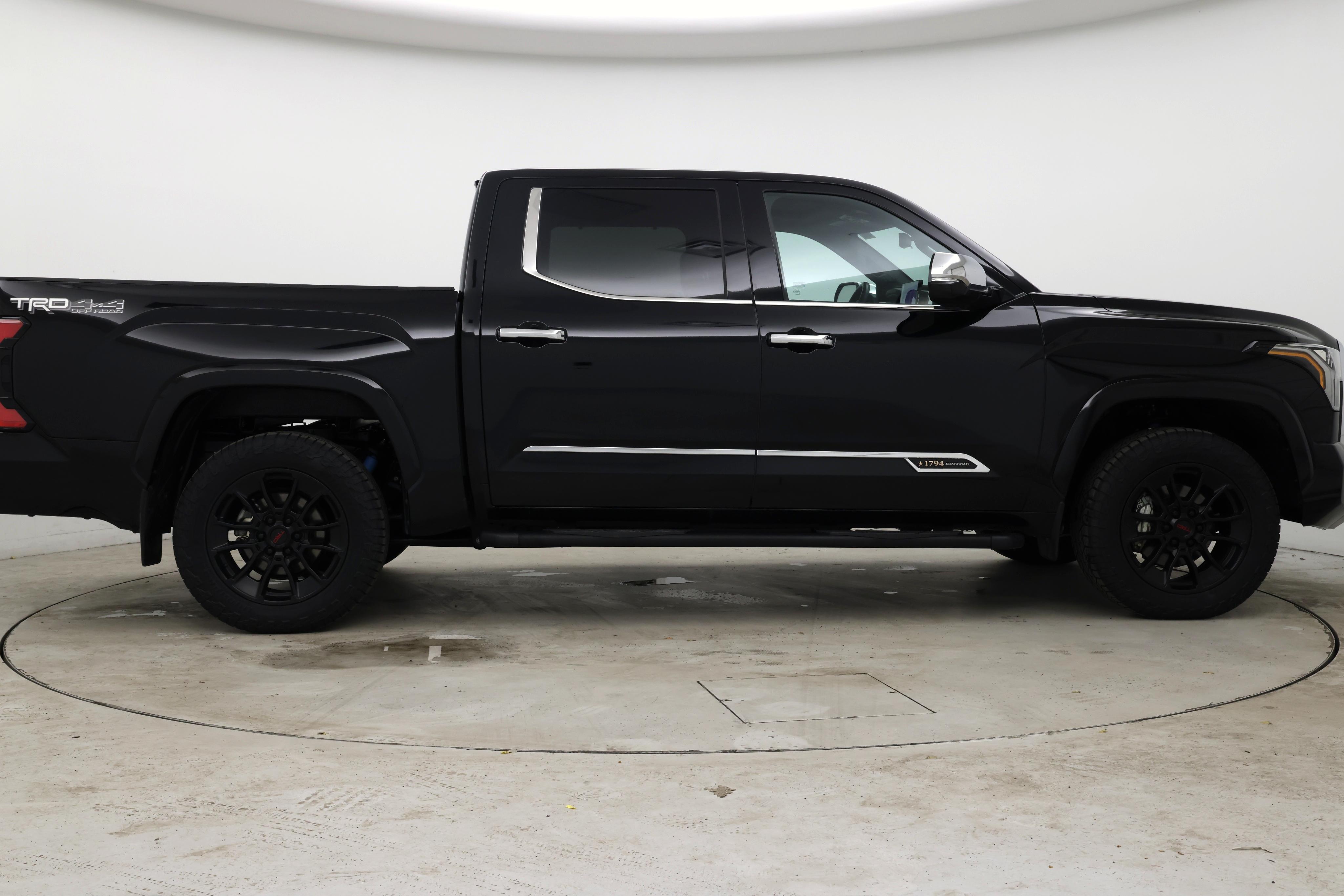 Thumbnail: 2024 Toyota Tundra - 7