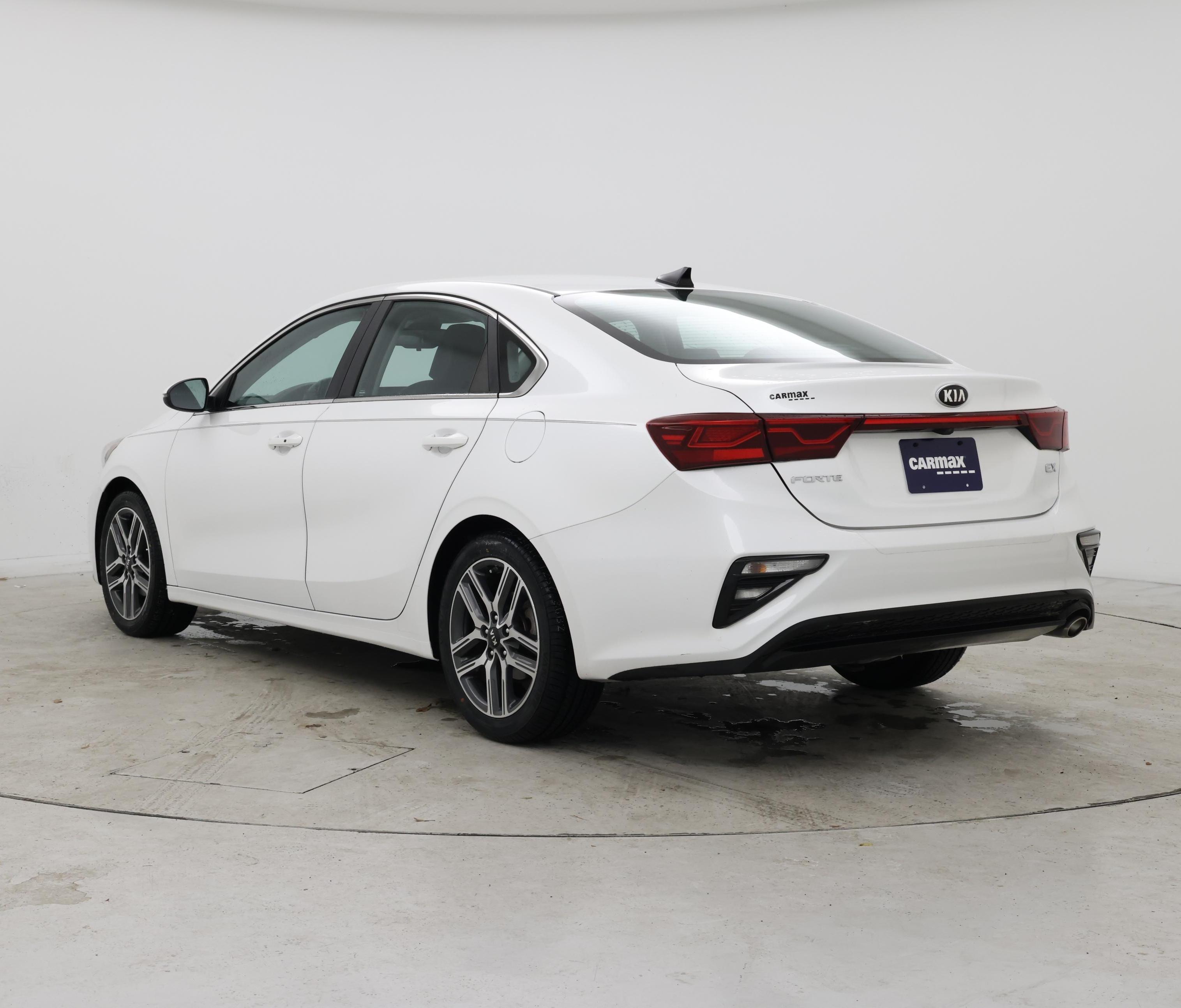 Thumbnail: 2021 Kia Forte - 2