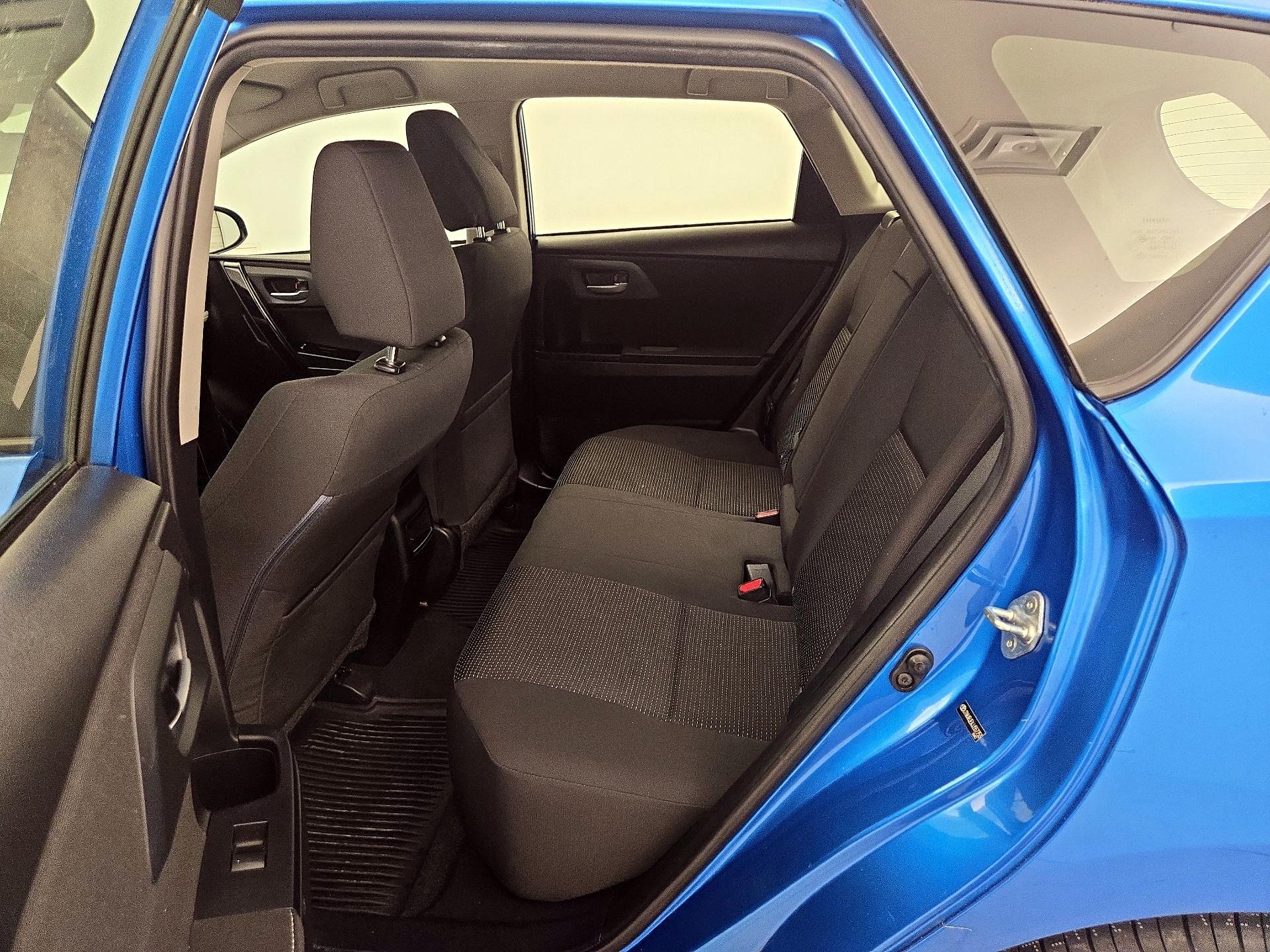 Thumbnail: 2018 Toyota Corolla iM - 19