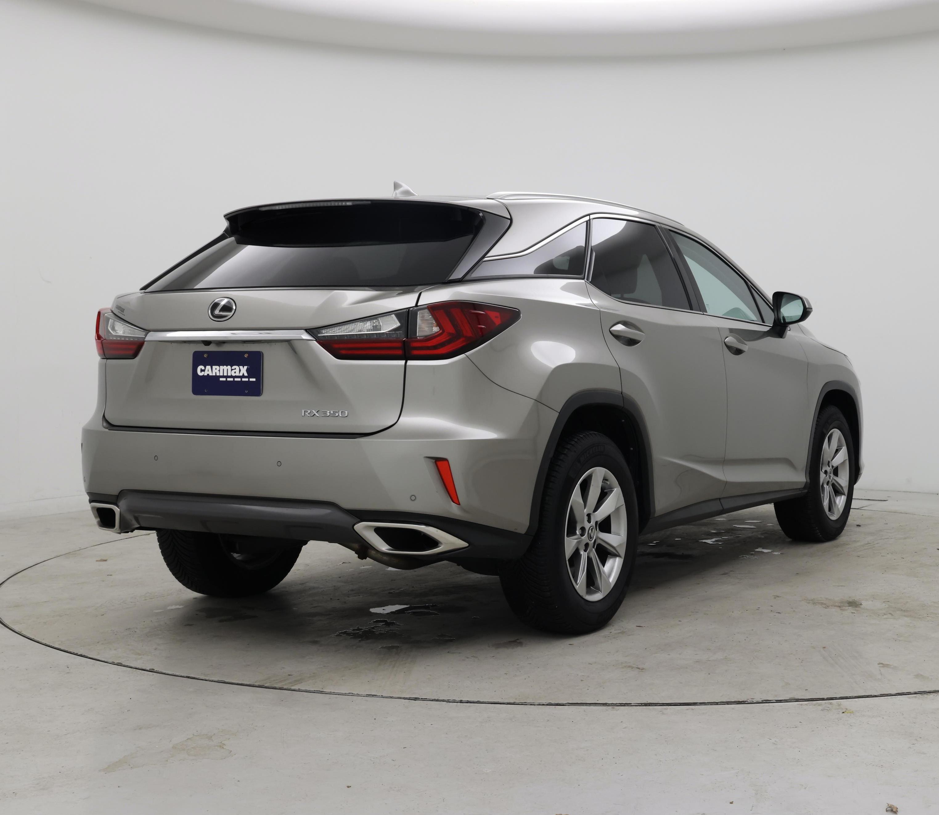 Thumbnail: 2019 Lexus RX - 8
