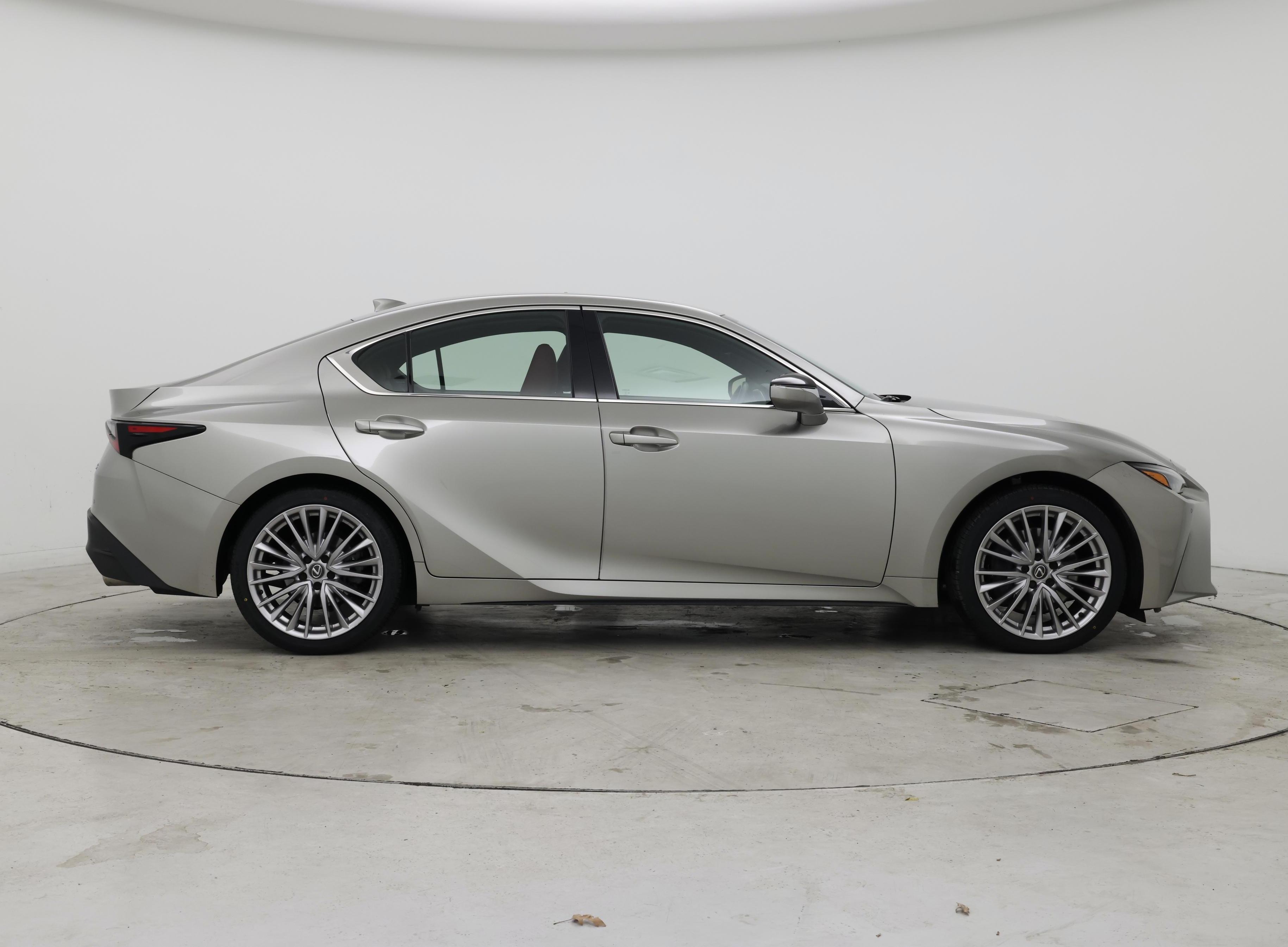 Thumbnail: 2023 Lexus IS - 7