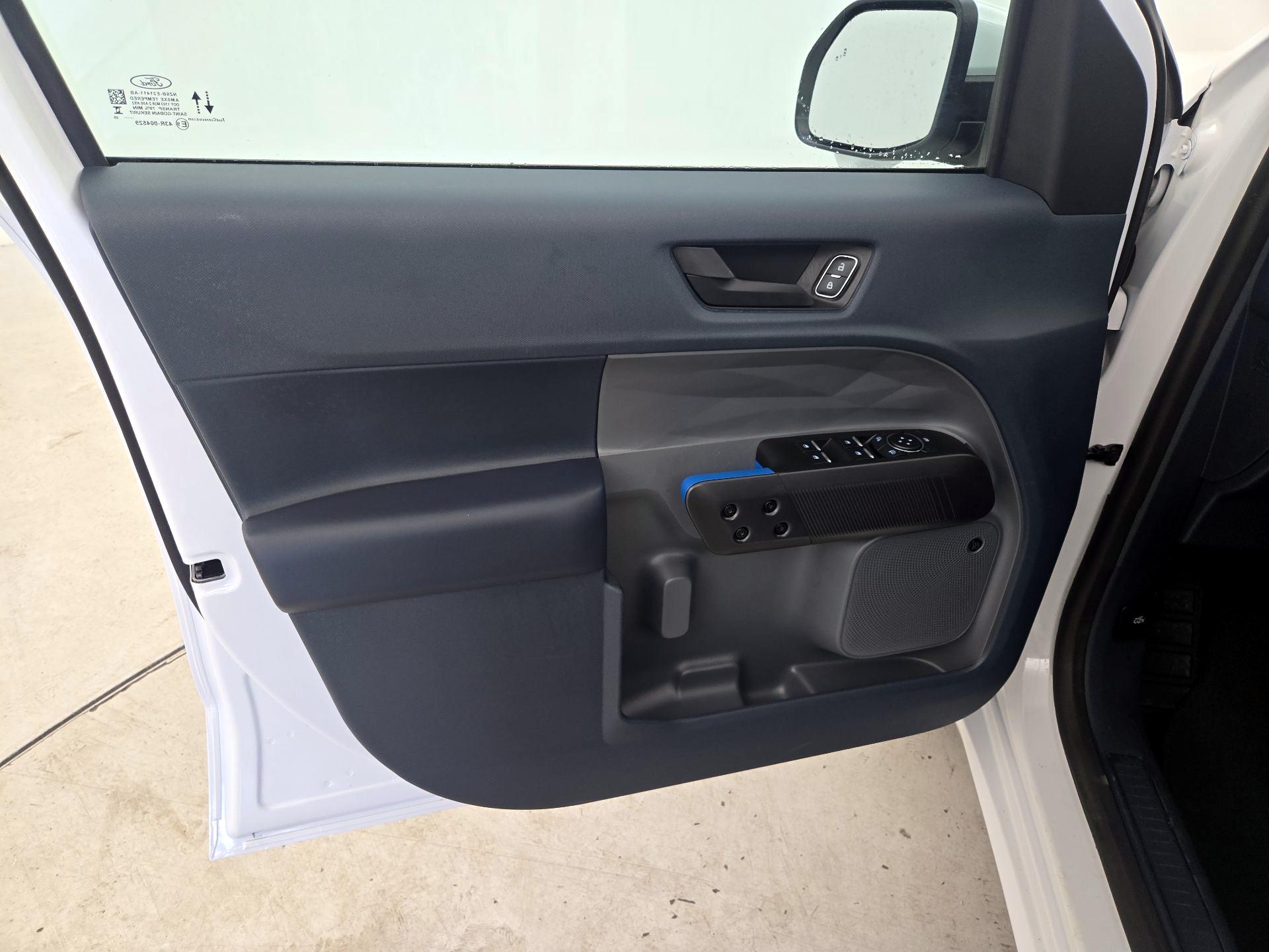 Thumbnail: 2025 Ford Maverick - 12