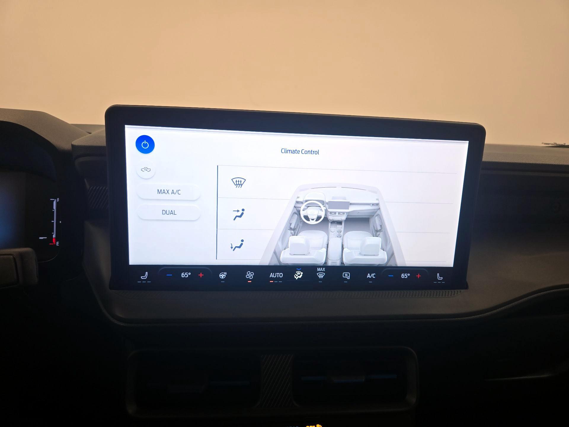 Thumbnail: 2025 Ford Maverick - 16