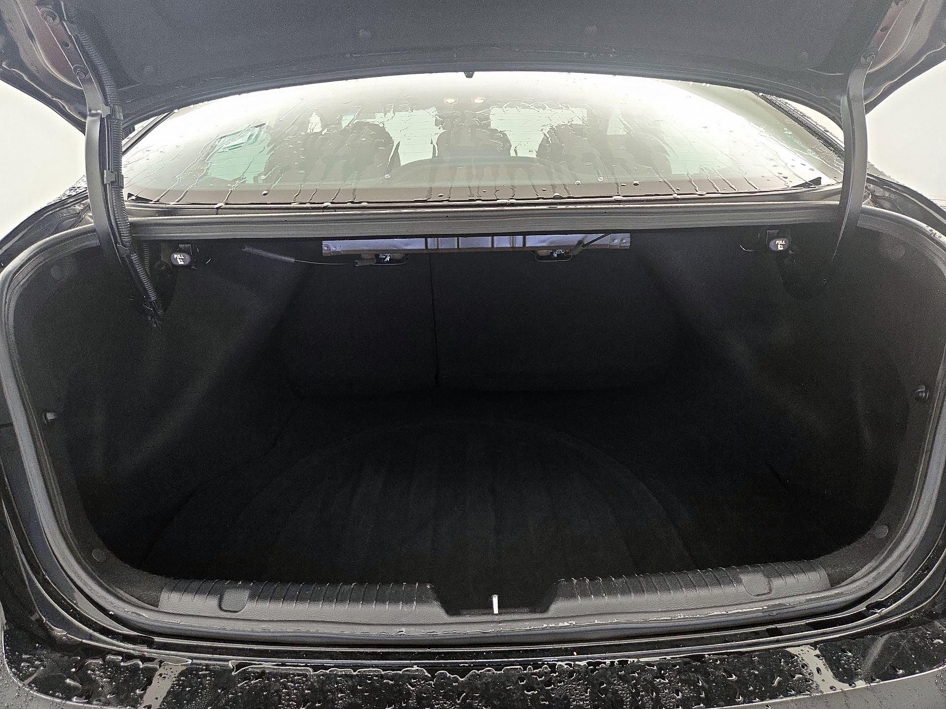 Thumbnail: 2017 Kia Forte - 20