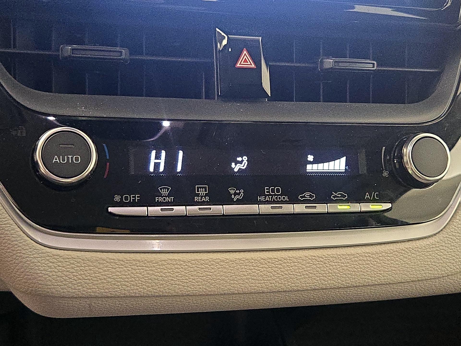 Thumbnail: 2024 Toyota Corolla - 16